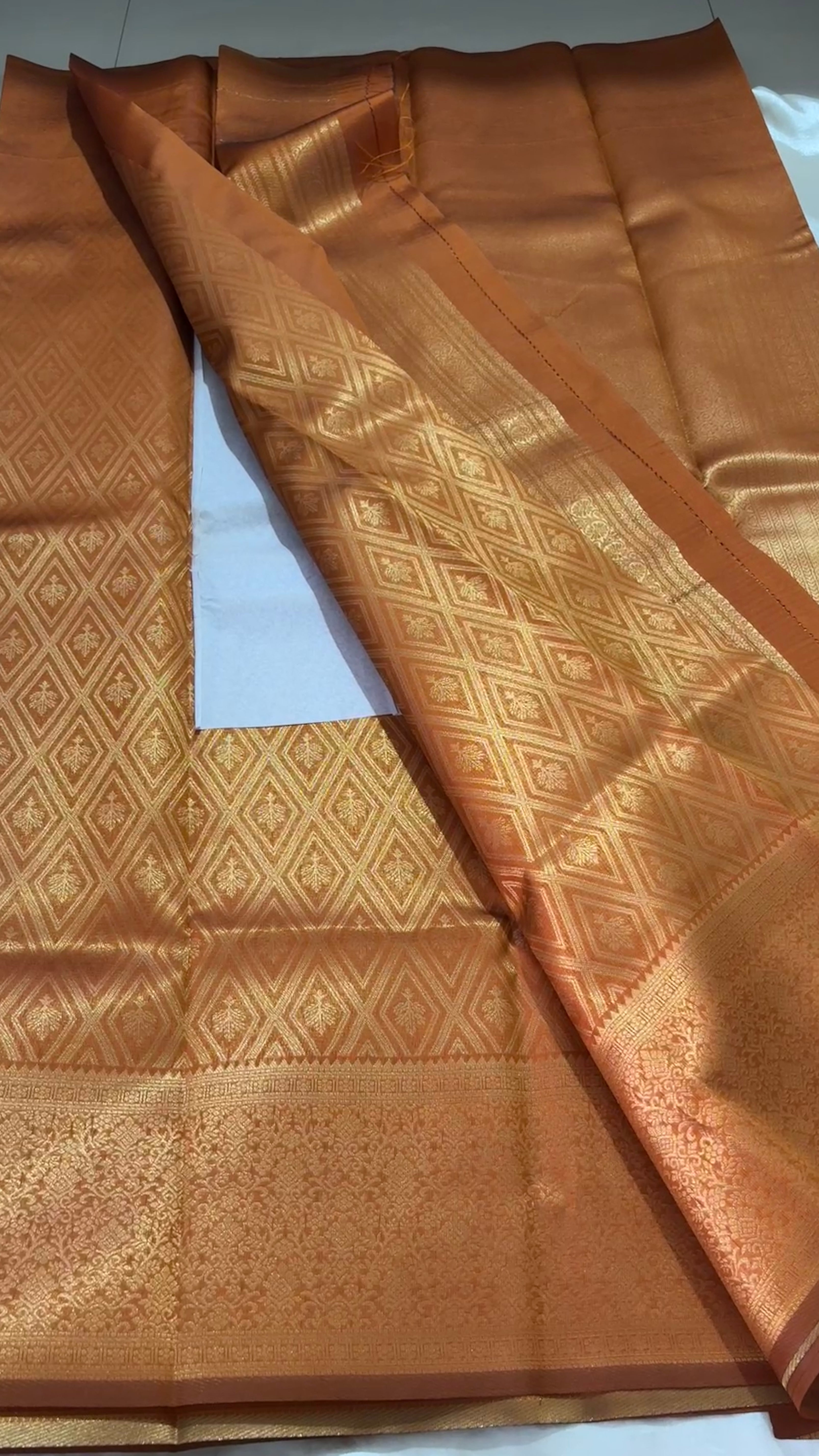 Semi brocade soft Silk kr99