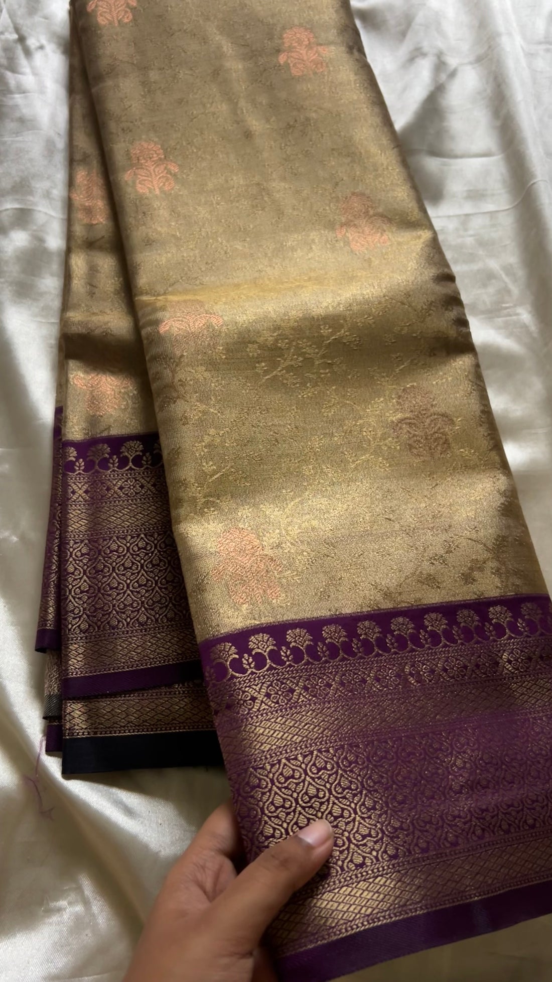 Premium  Tissue brocade kr114