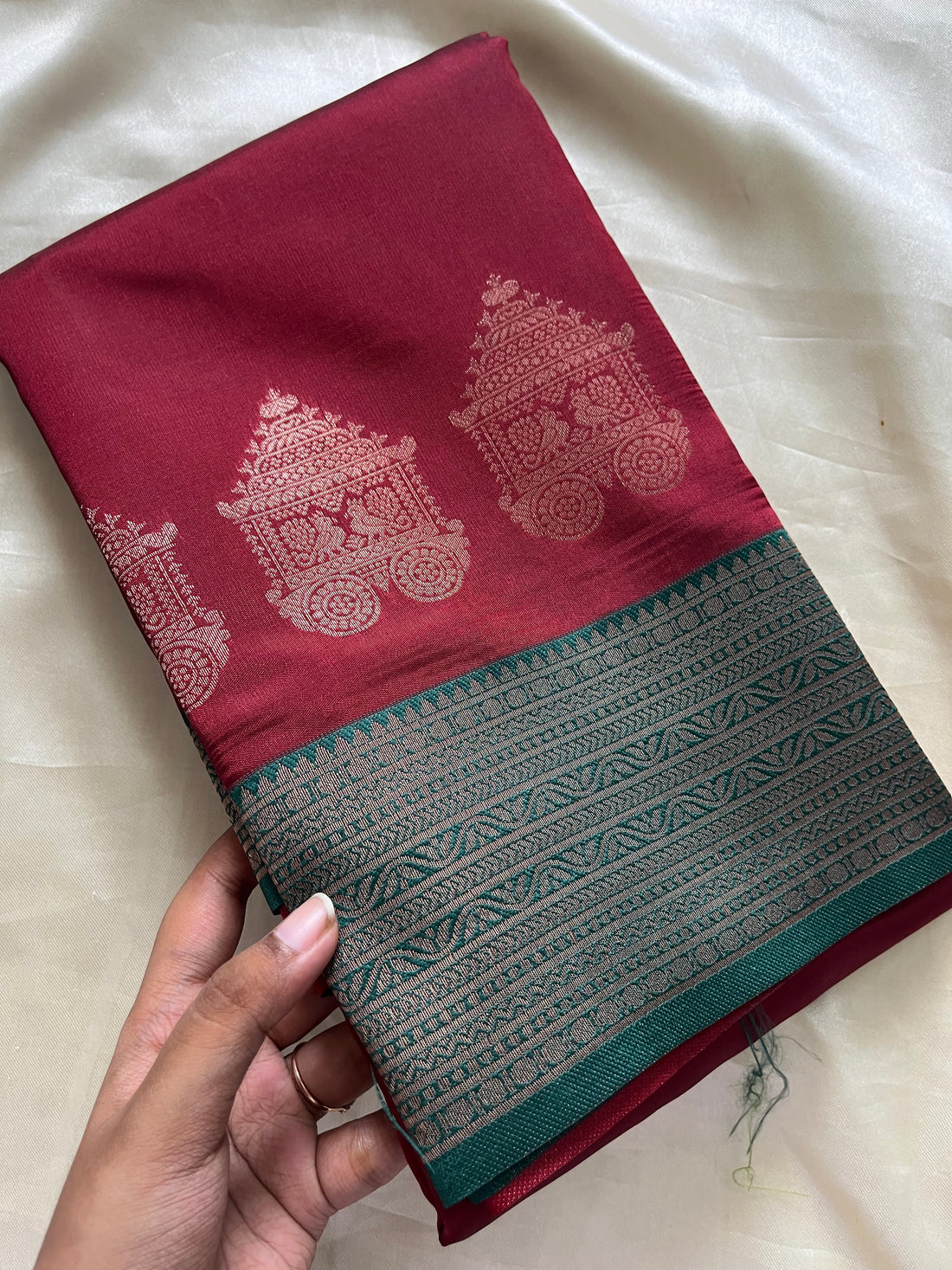 Unstitched premium half saree material(reddish maroon with bottle green) (KR42)