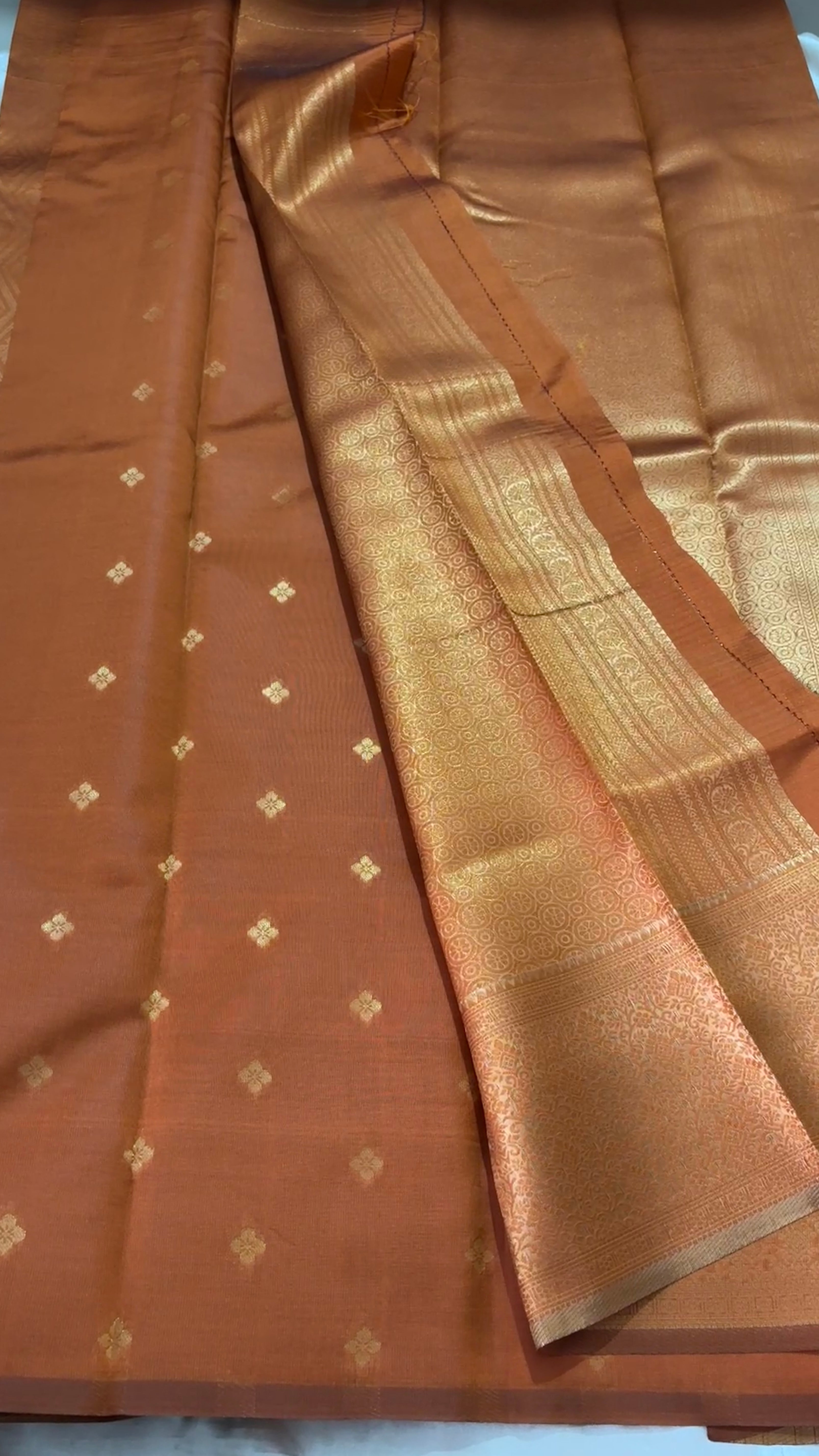 Semi brocade soft Silk kr99