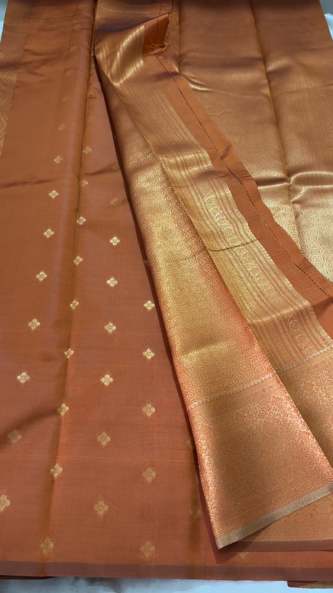 Semi brocade soft Silk kr99