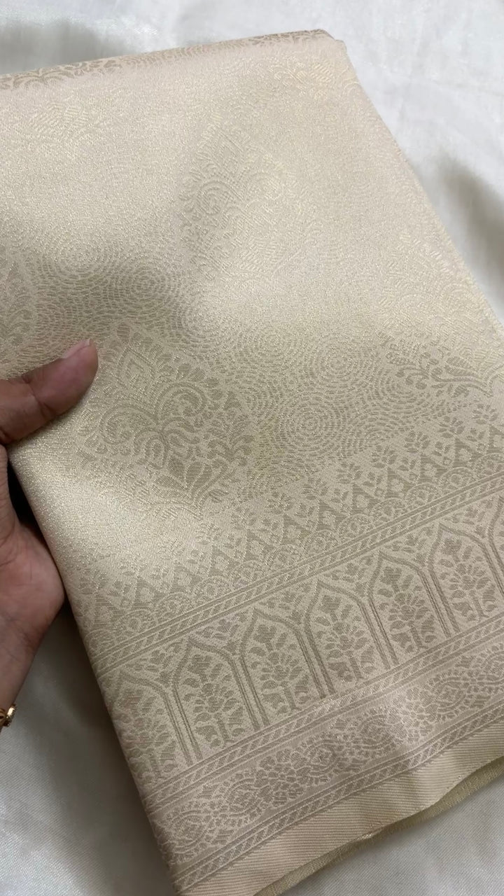 Satin soft silk Kr 16