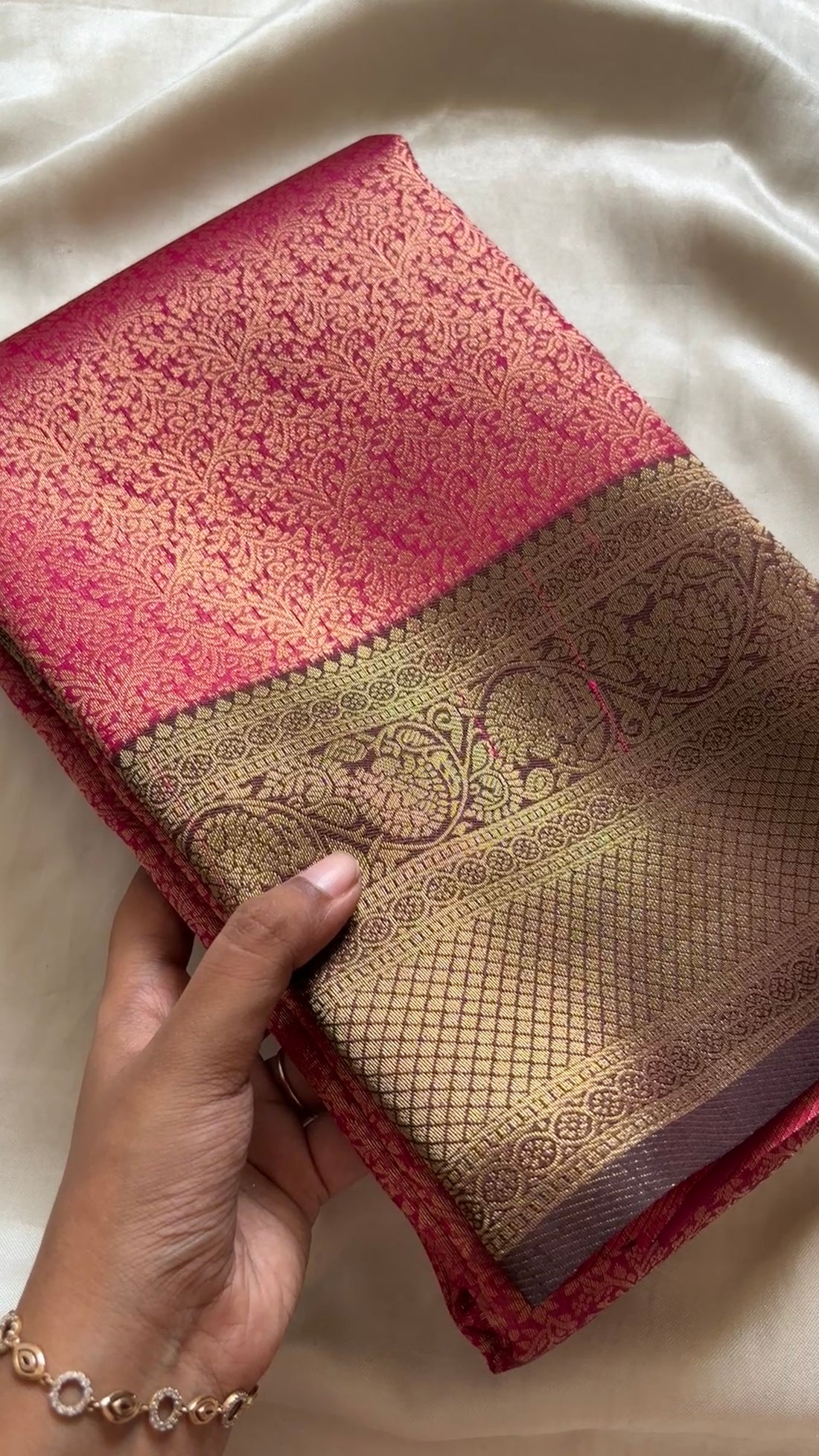 Kanchi semi soft silk KR 31