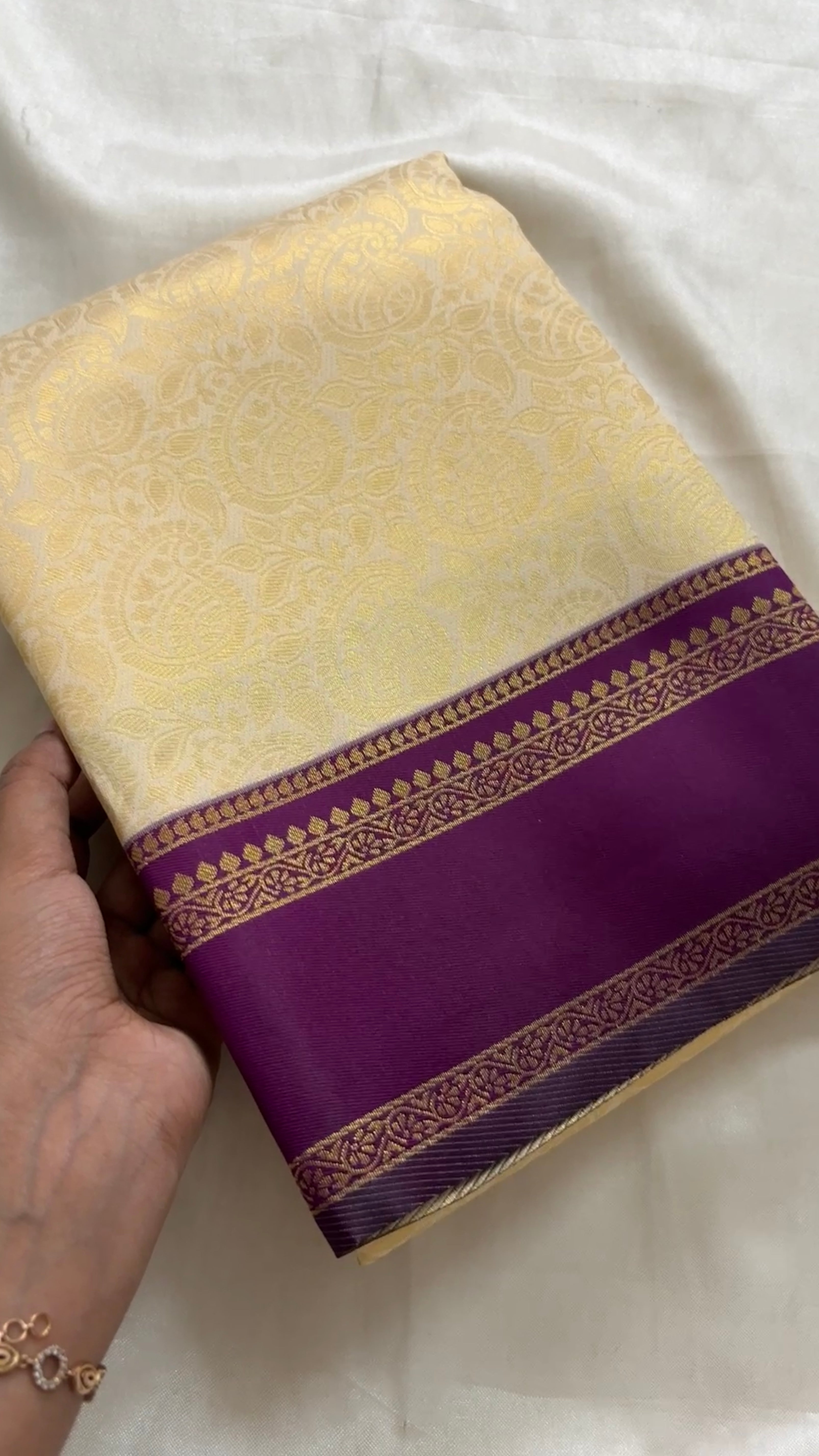 Kanchi semi soft silk kr82