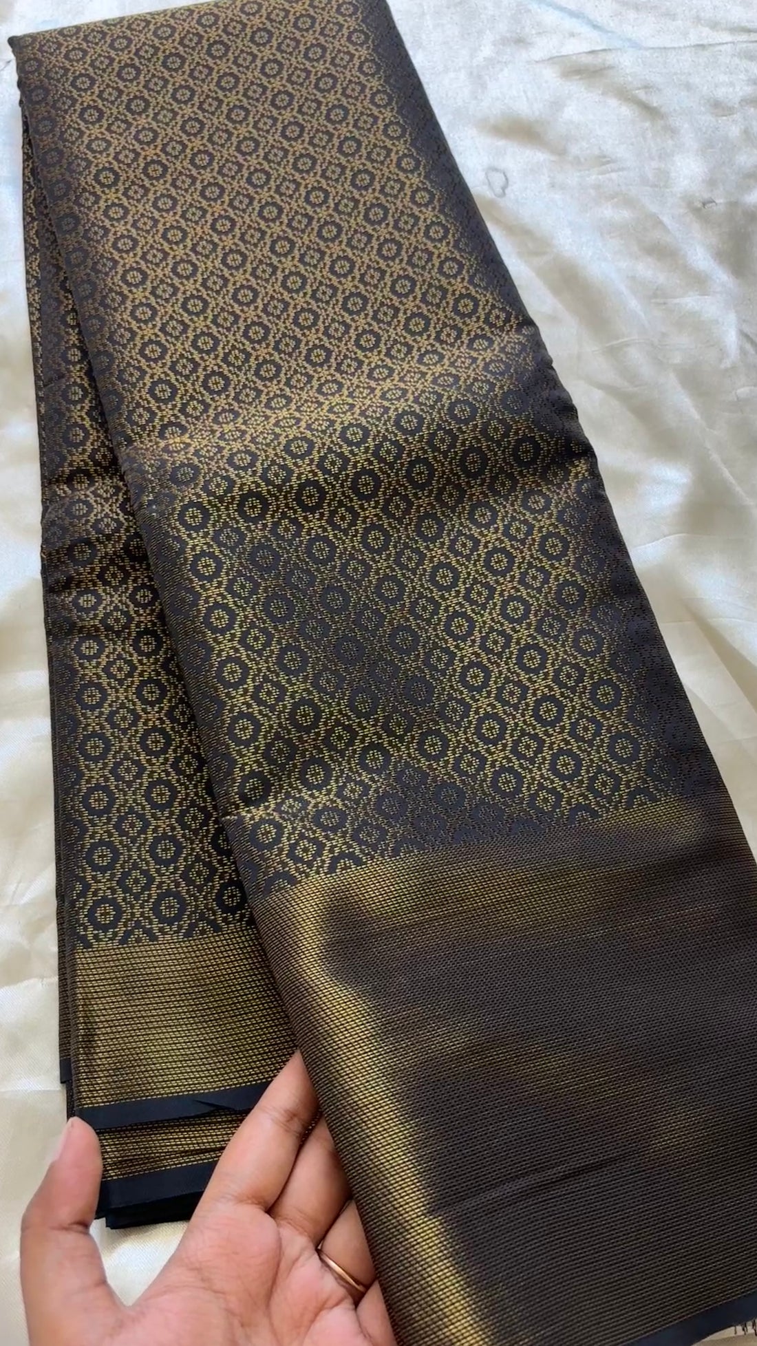 Brocade soft silk kr 69