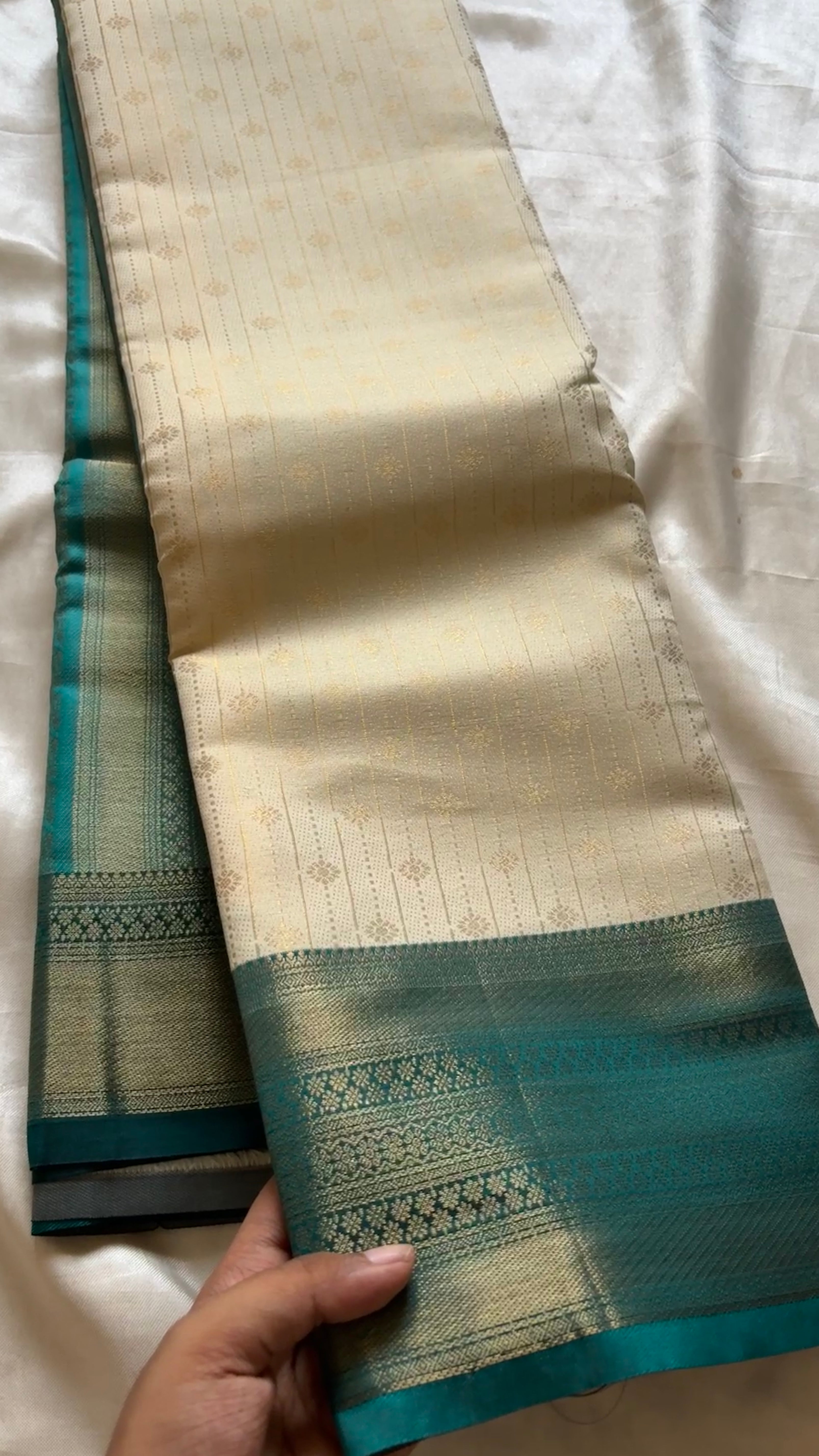 Semi Soft silk kr64