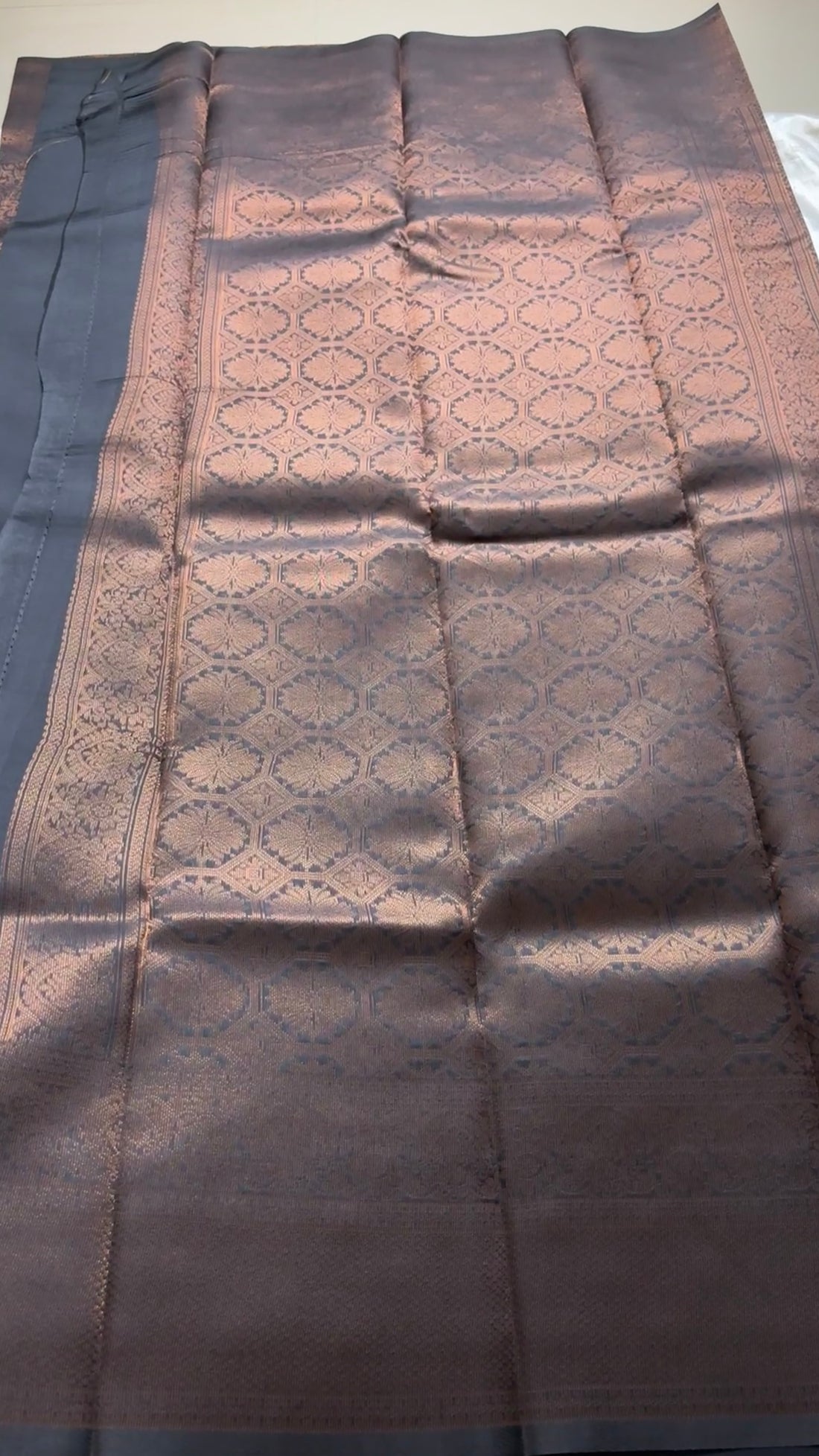 Semi brocade kr123