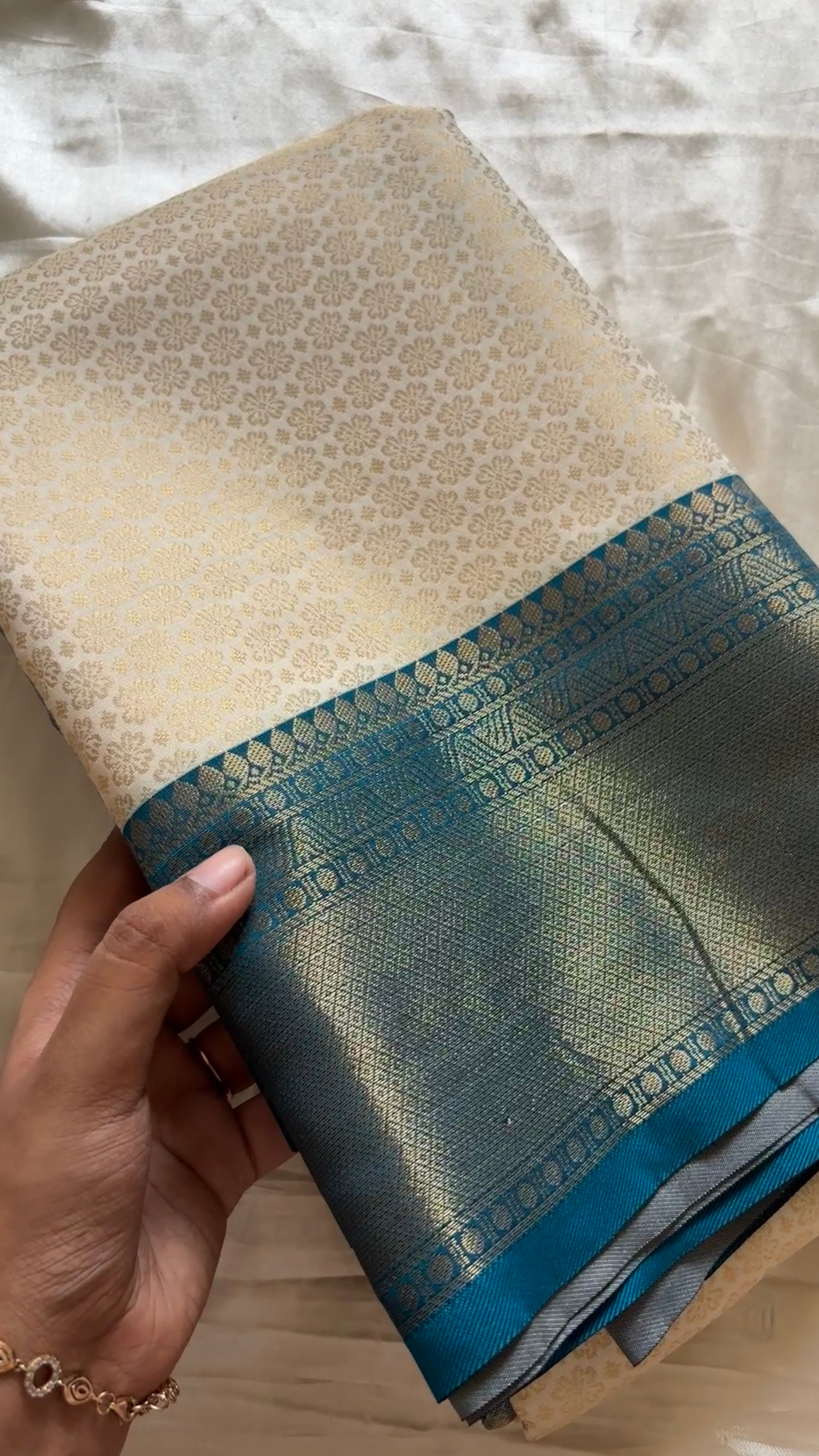 Semi Soft silk