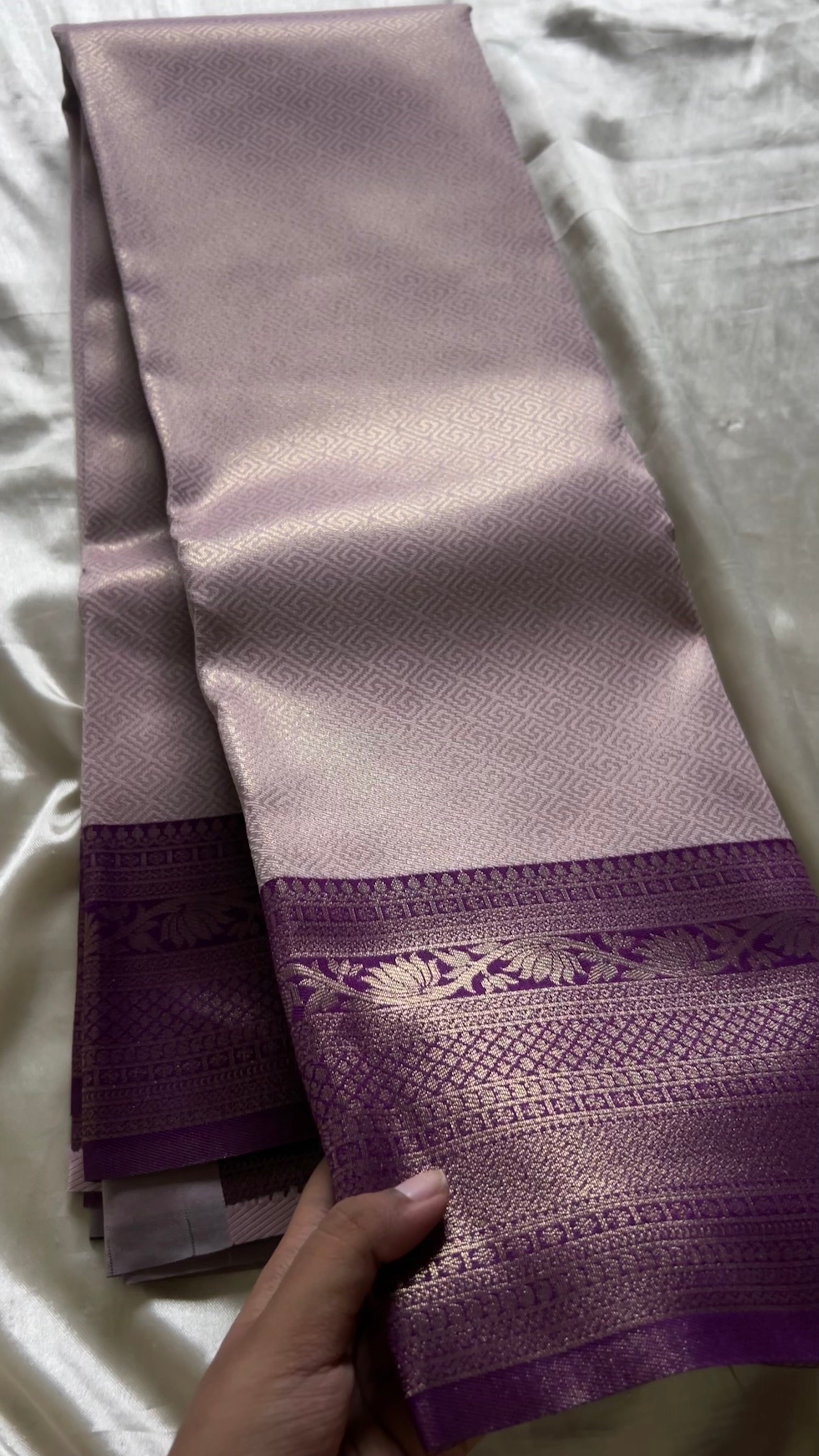 Kanchi semi soft silk