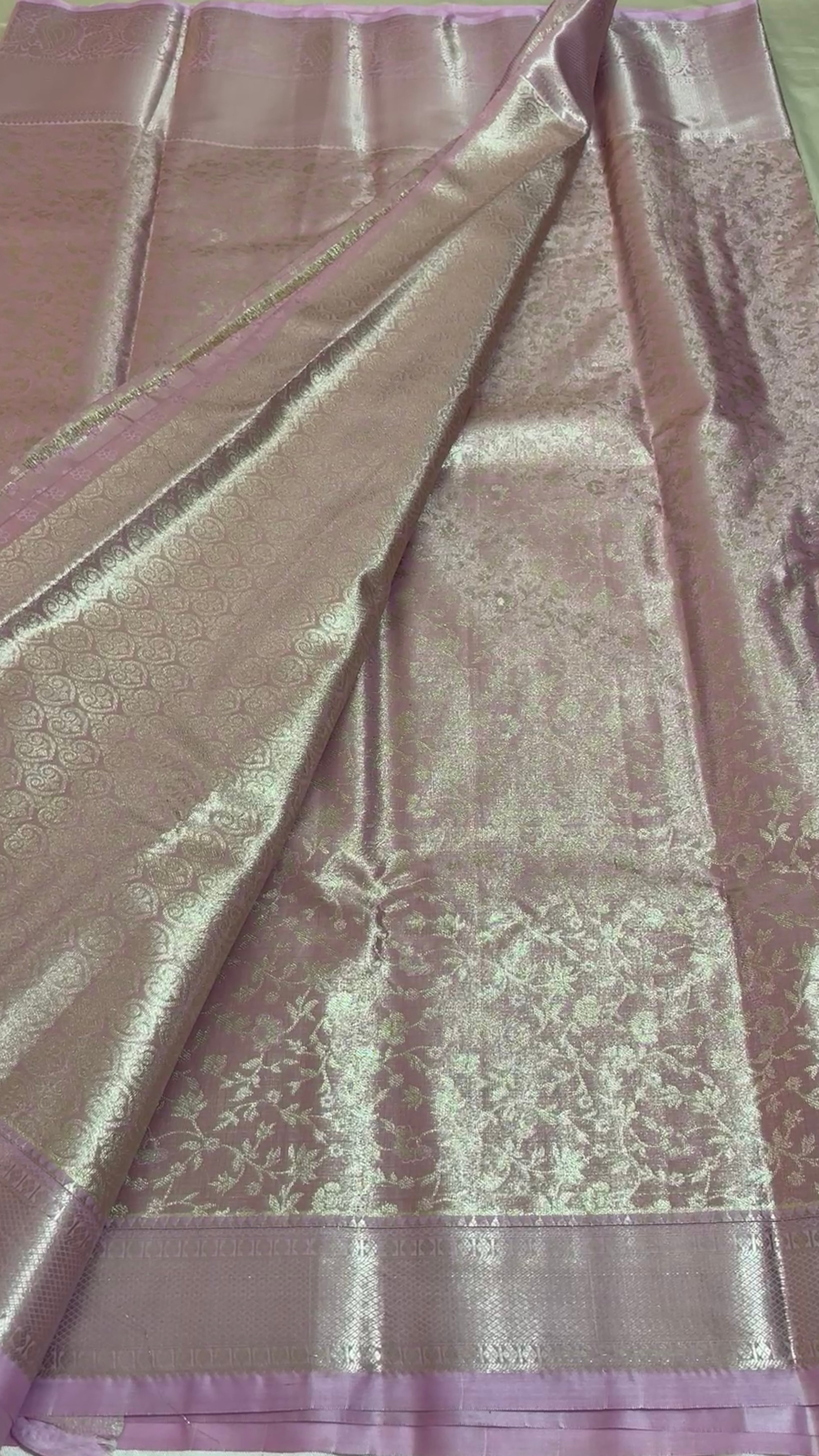 Semi tissue Kanchipuram saree