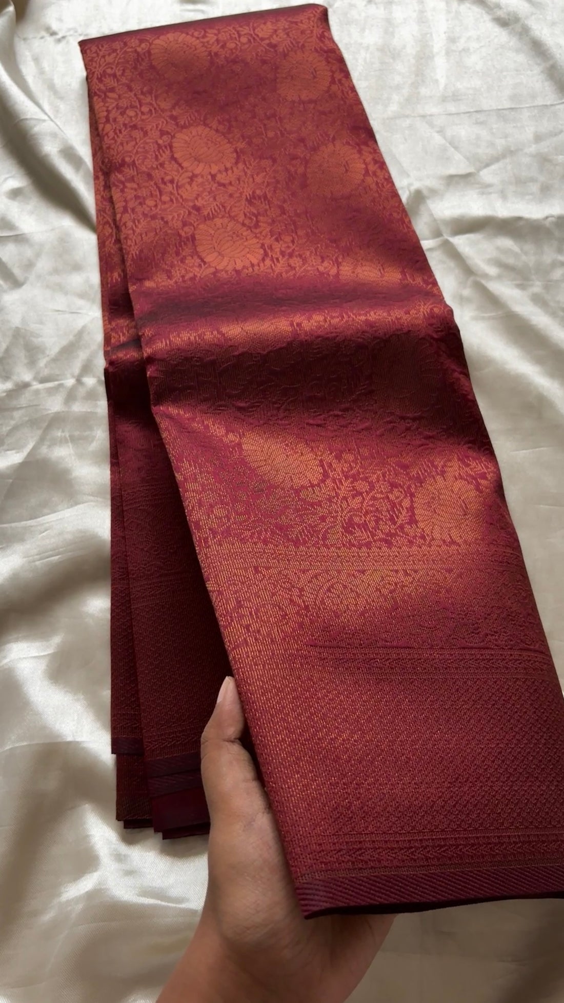 Semi brocade kr12