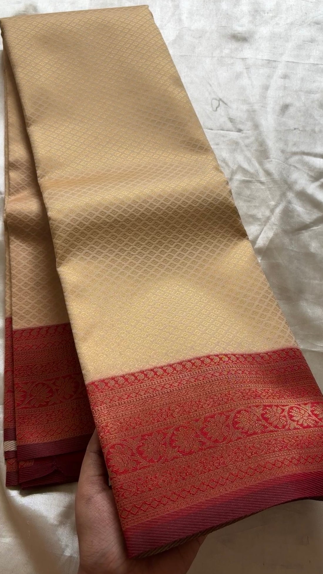 Kanchi semi soft silk kr 129
