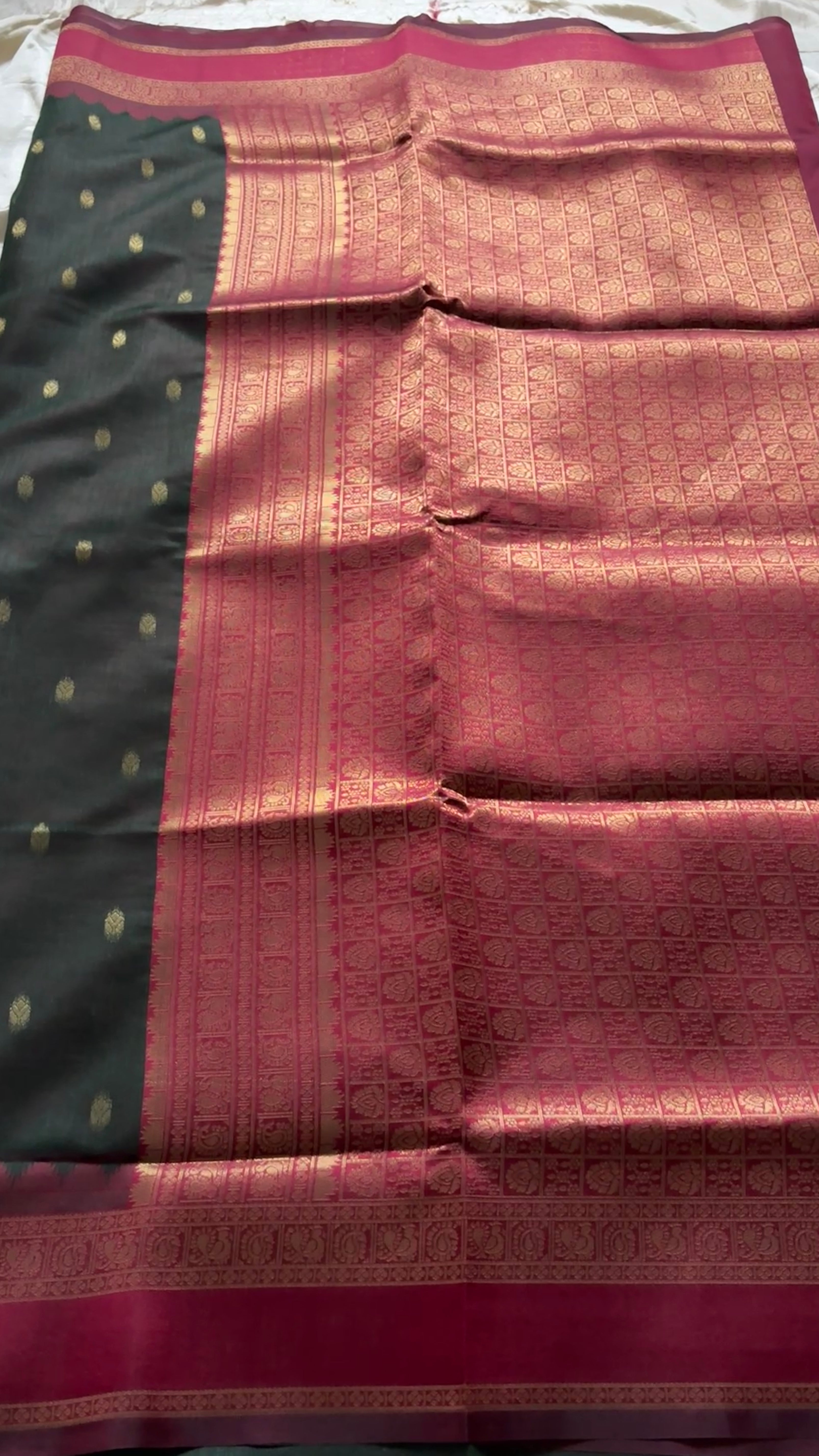 Silk cotton with Kanchi border kr21