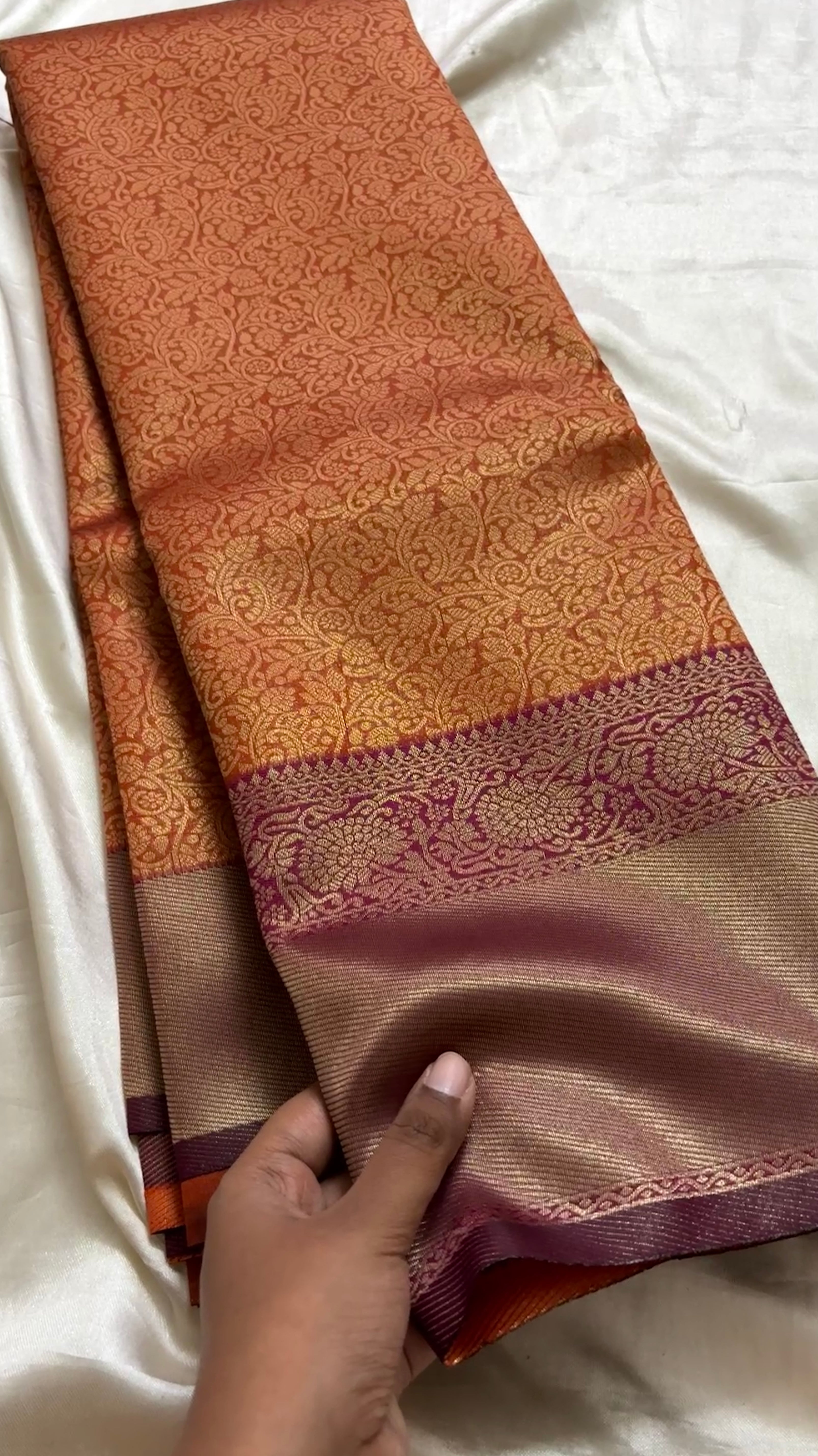 Kanchi semi soft silk Kr 108