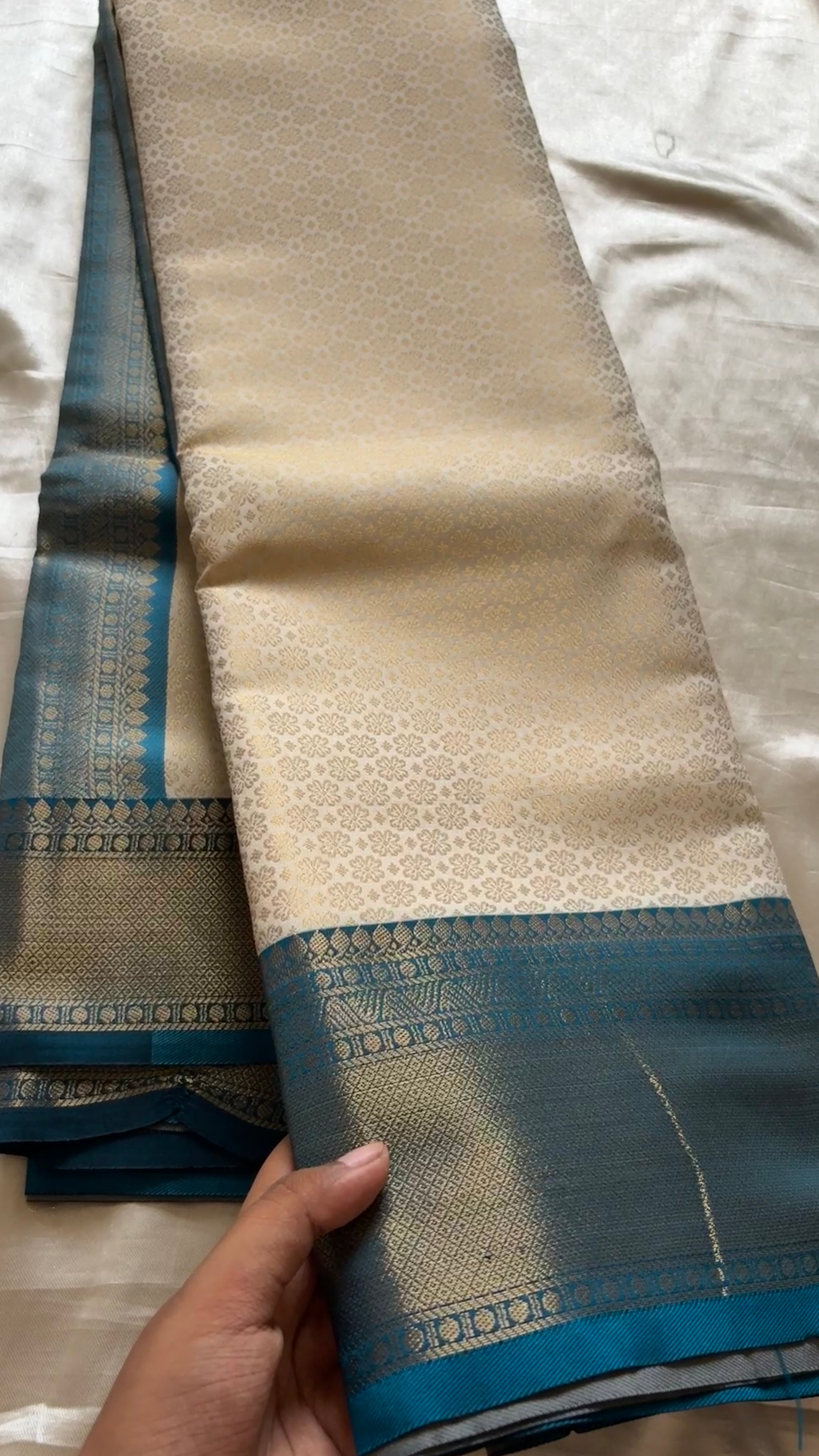 Semi Soft silk