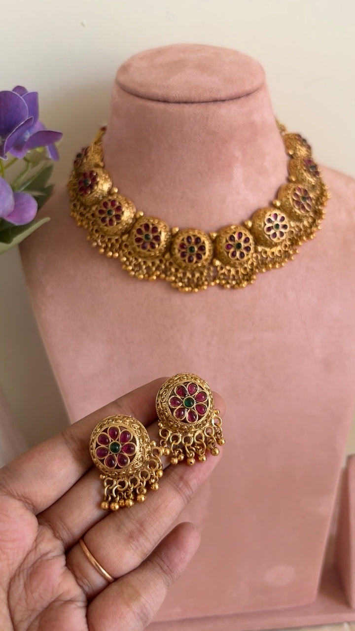 Round Floral necklace Set