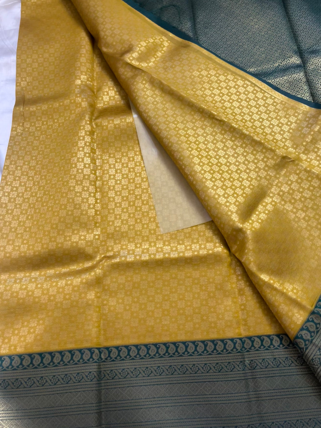 Kanchi semi soft silk