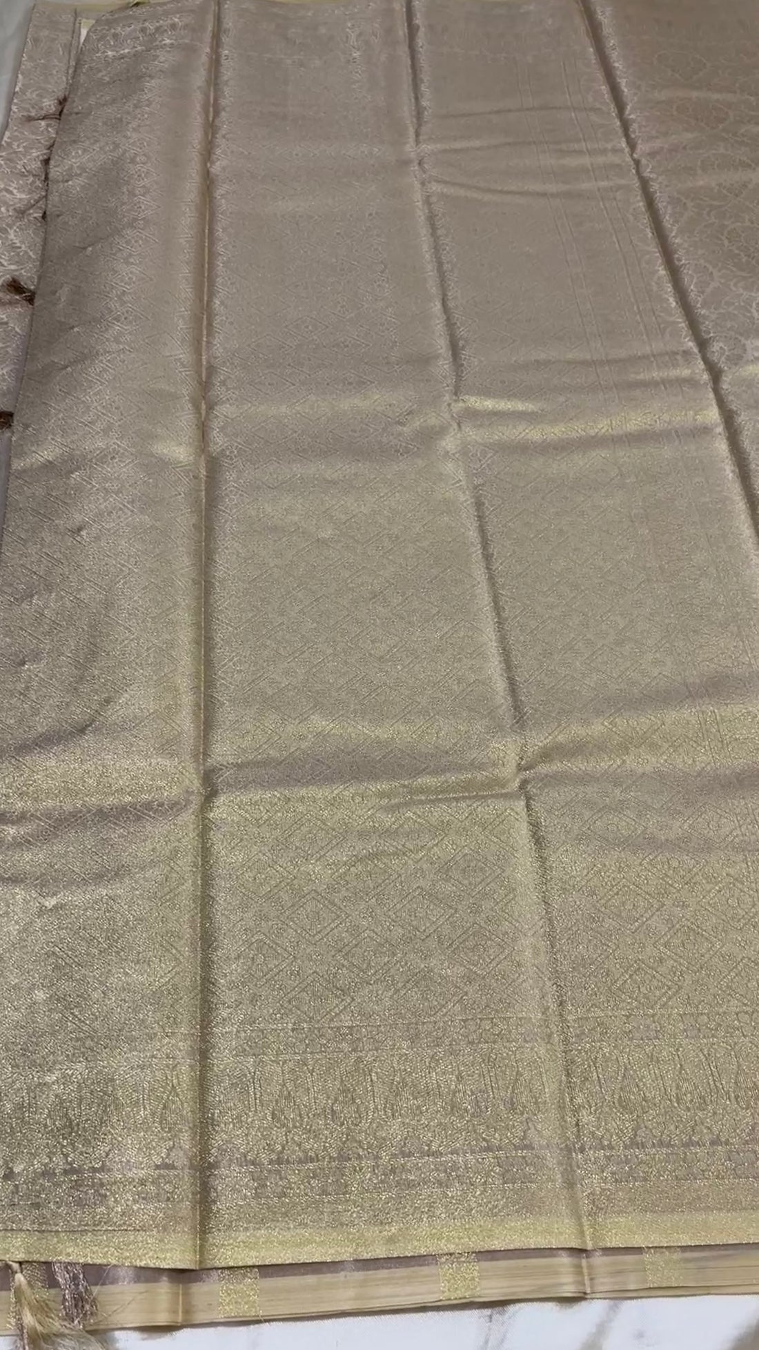 Tissue Brocade soft silk kr68