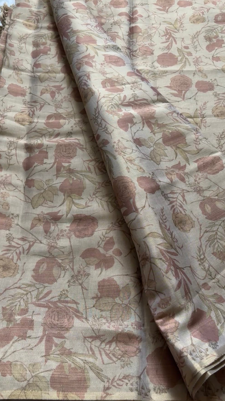 Golden soft tissue with Floral motifs kr117