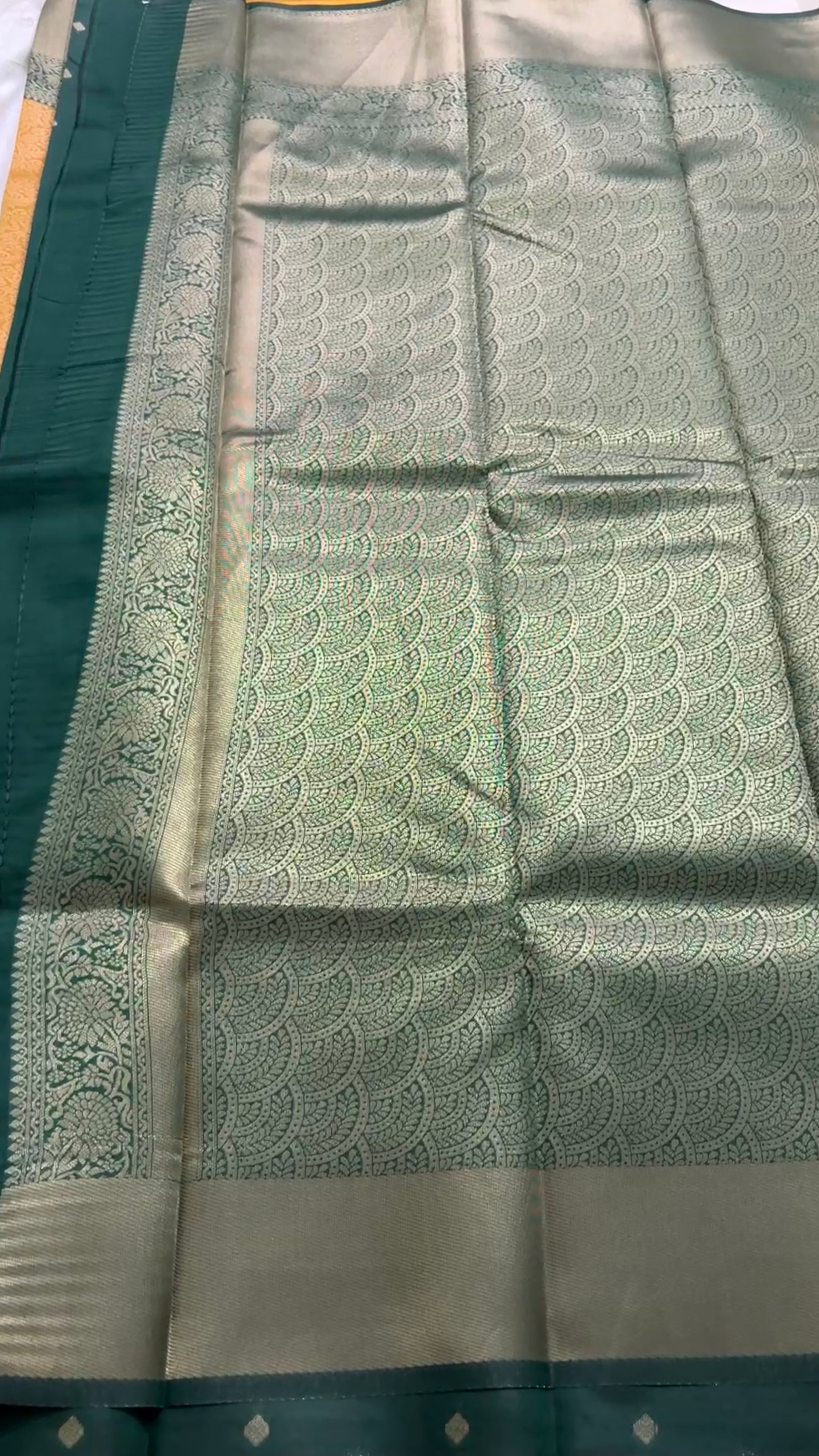 Kanchi semi soft silk Kr 123