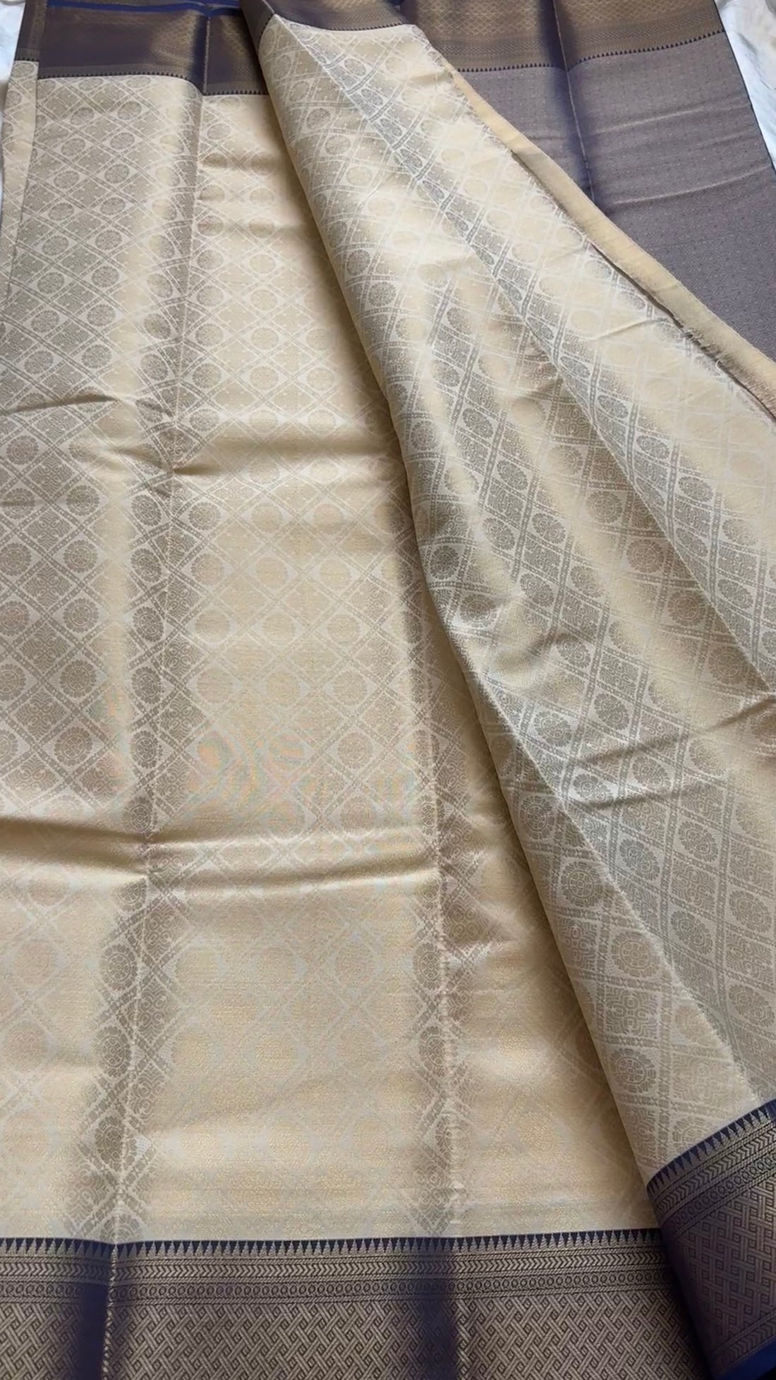 Semi Soft silk