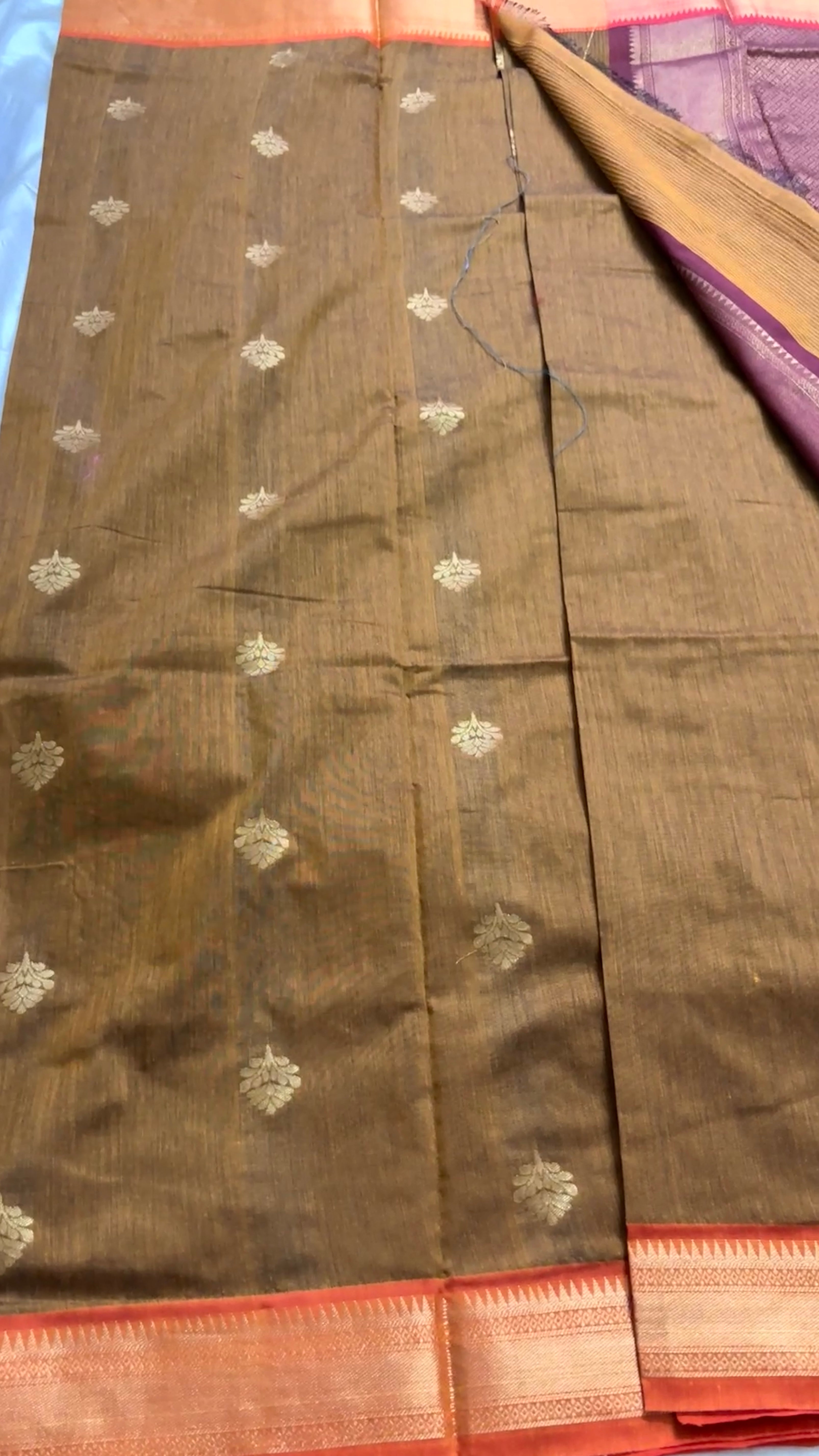 cotton with kanchi border Kr 60
