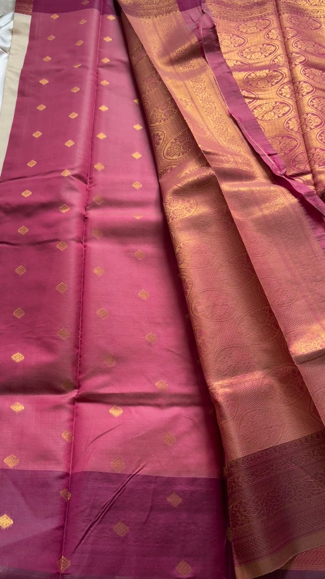 semi soft silk with Kanchi borders kr 54