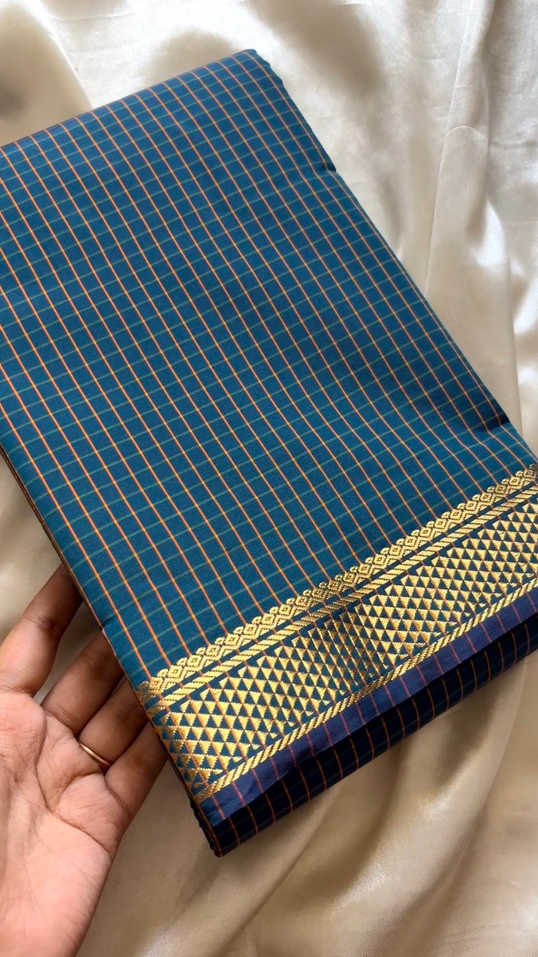Checked cotton