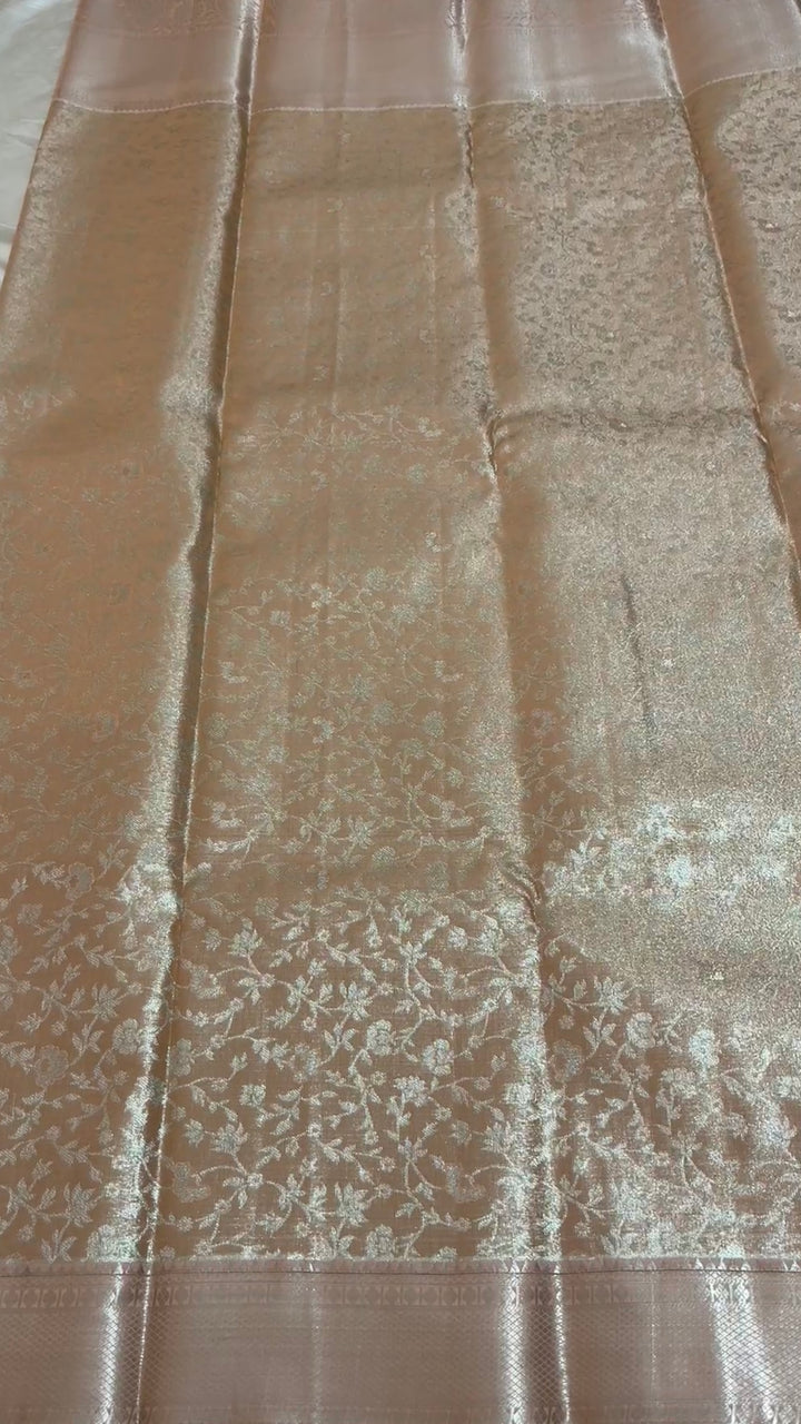 Semi tissue Kanchipuram saree