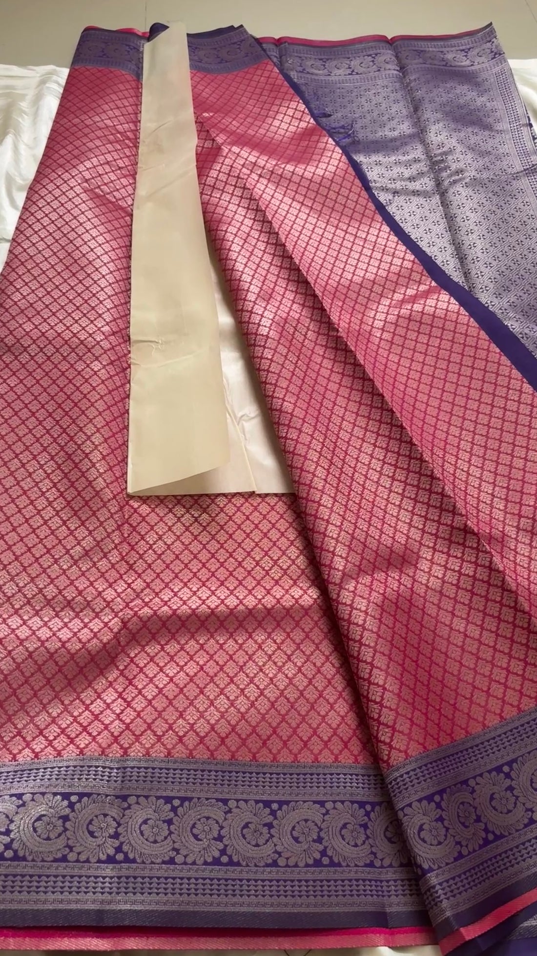 Kanchi semi soft silk kr38