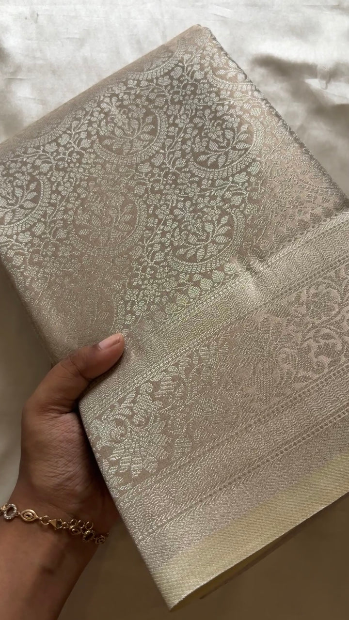Tissue brocade silk kr44