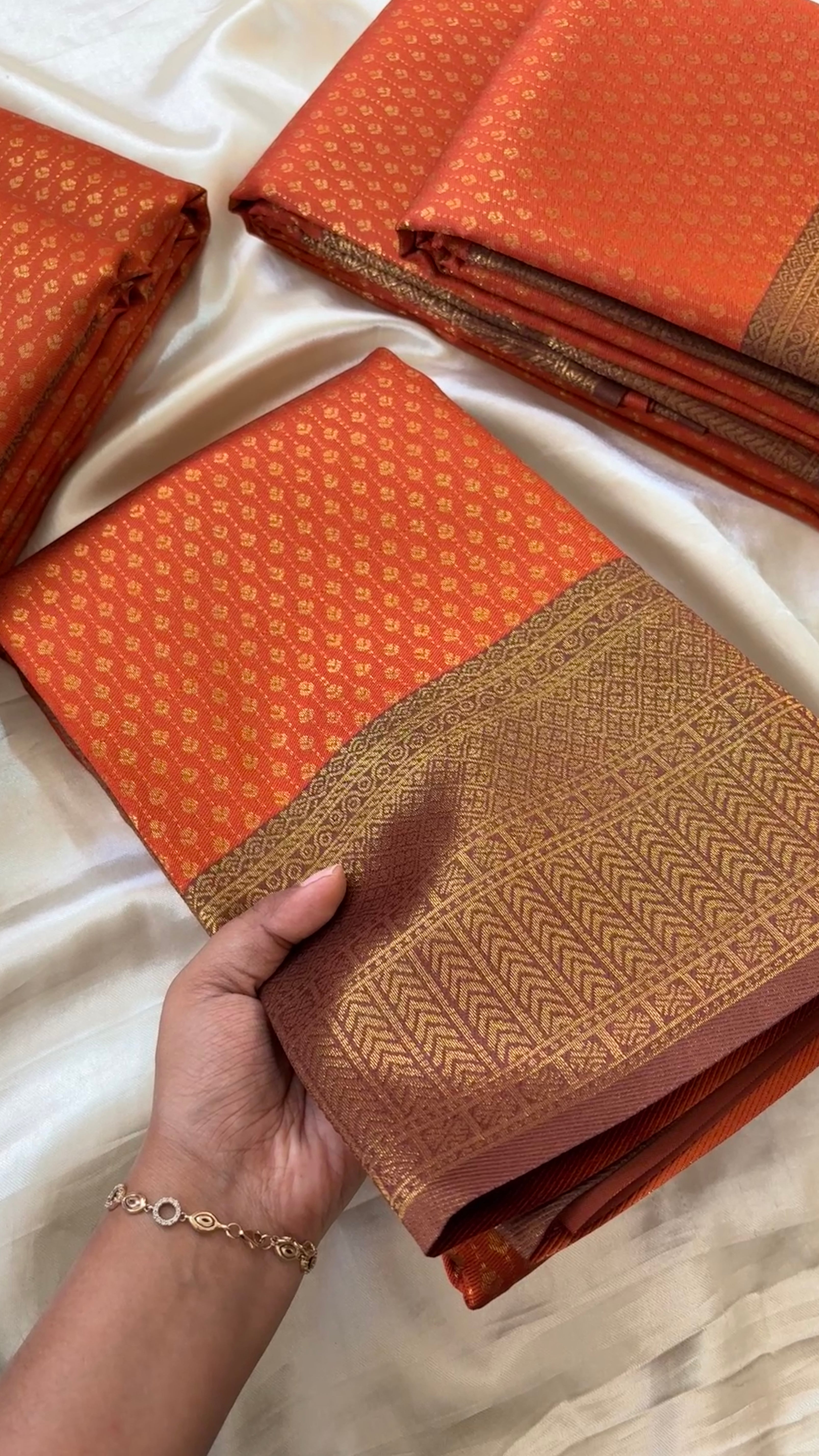 Kanchi semi soft silk