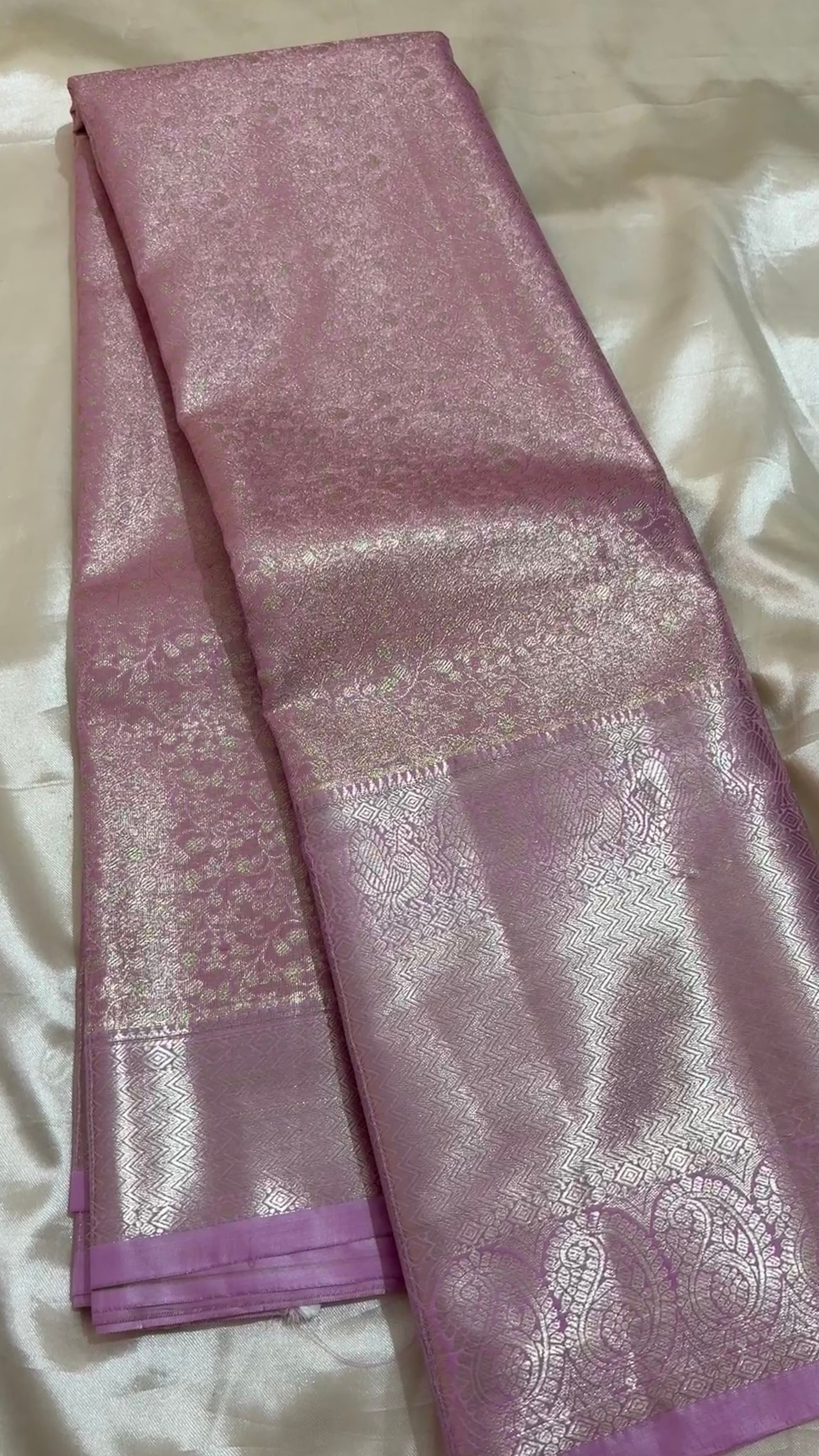 Semi tissue Kanchipuram saree
