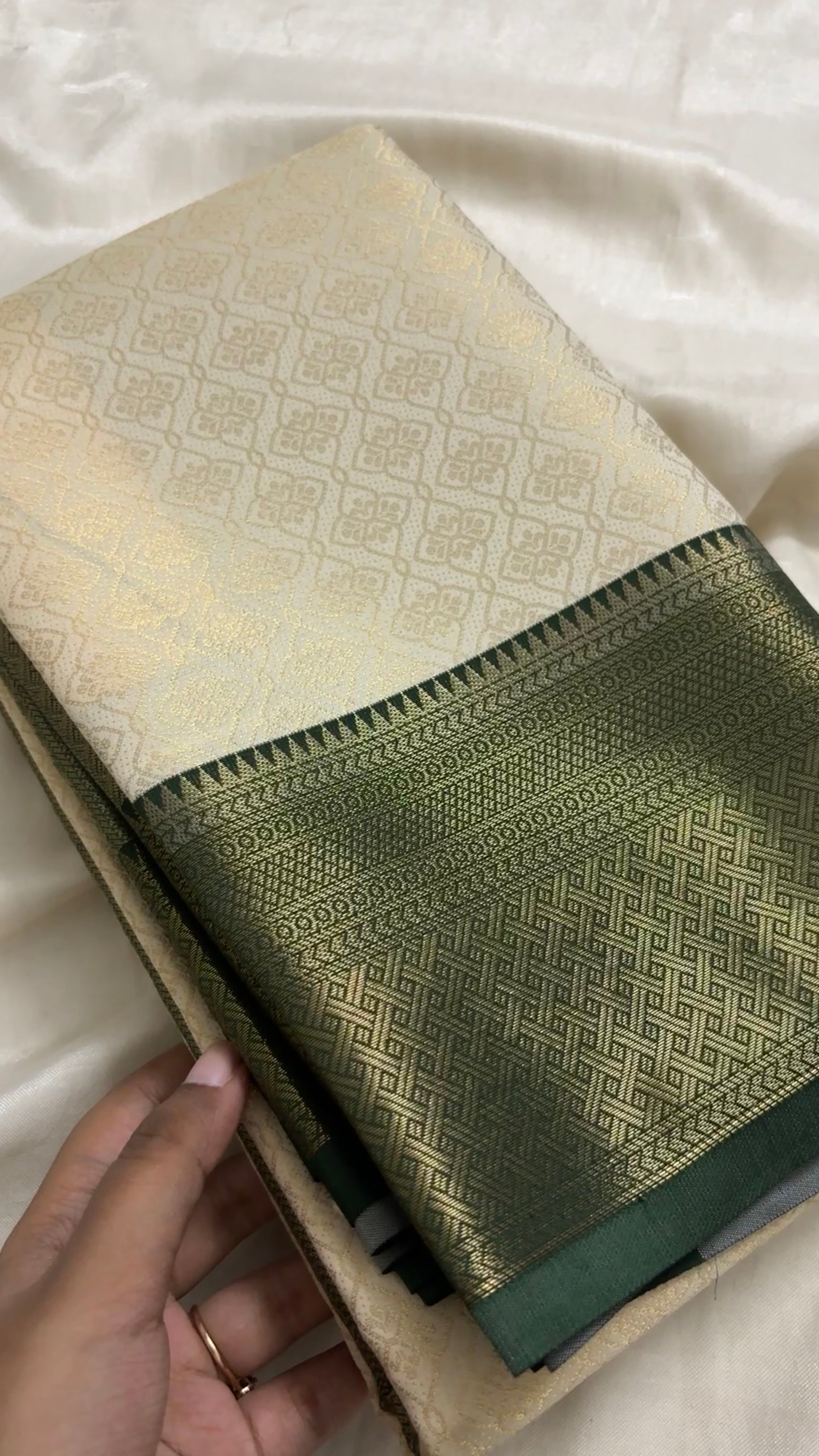 Semi Soft silk KR 121