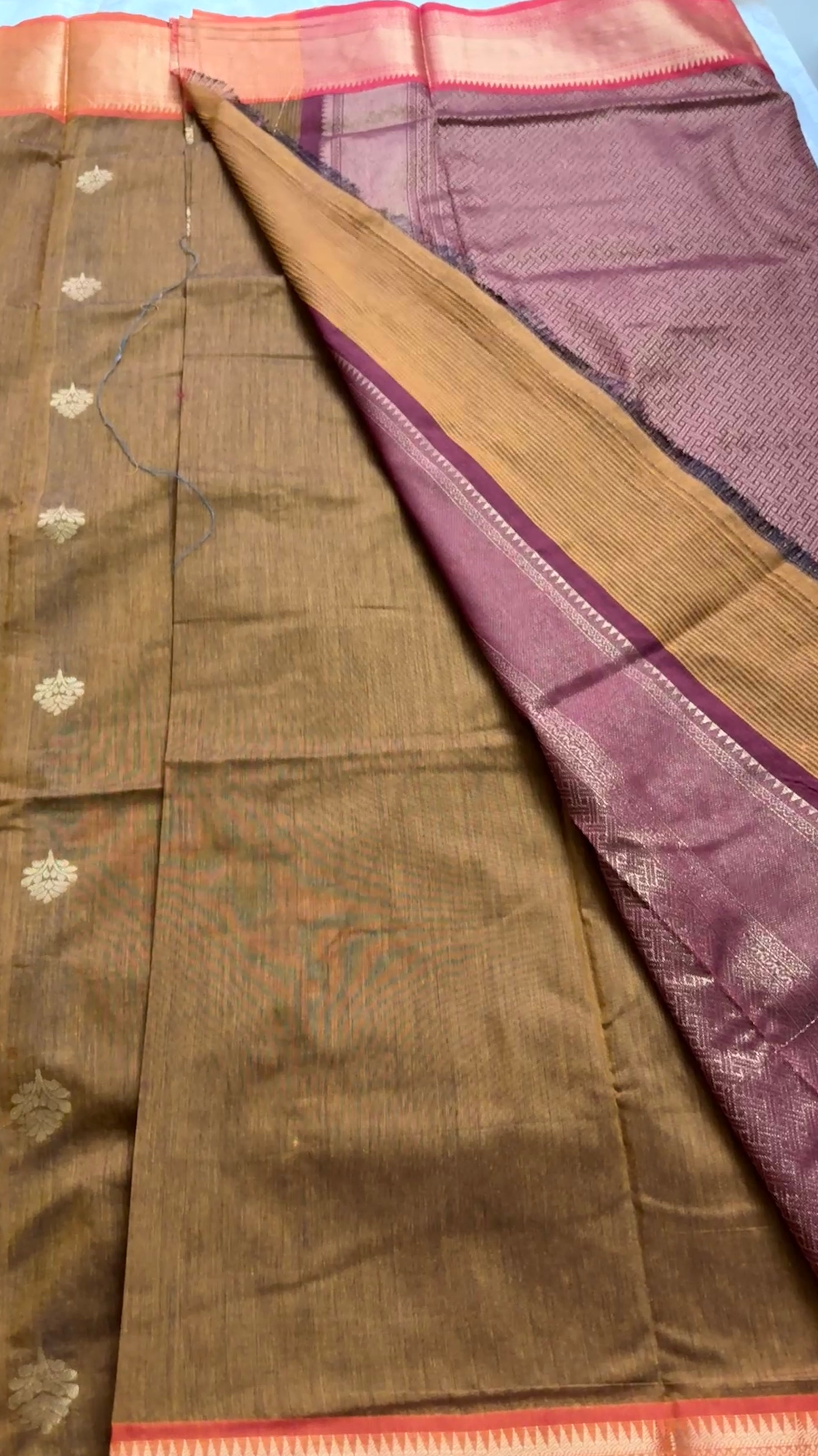 cotton with kanchi border Kr 60