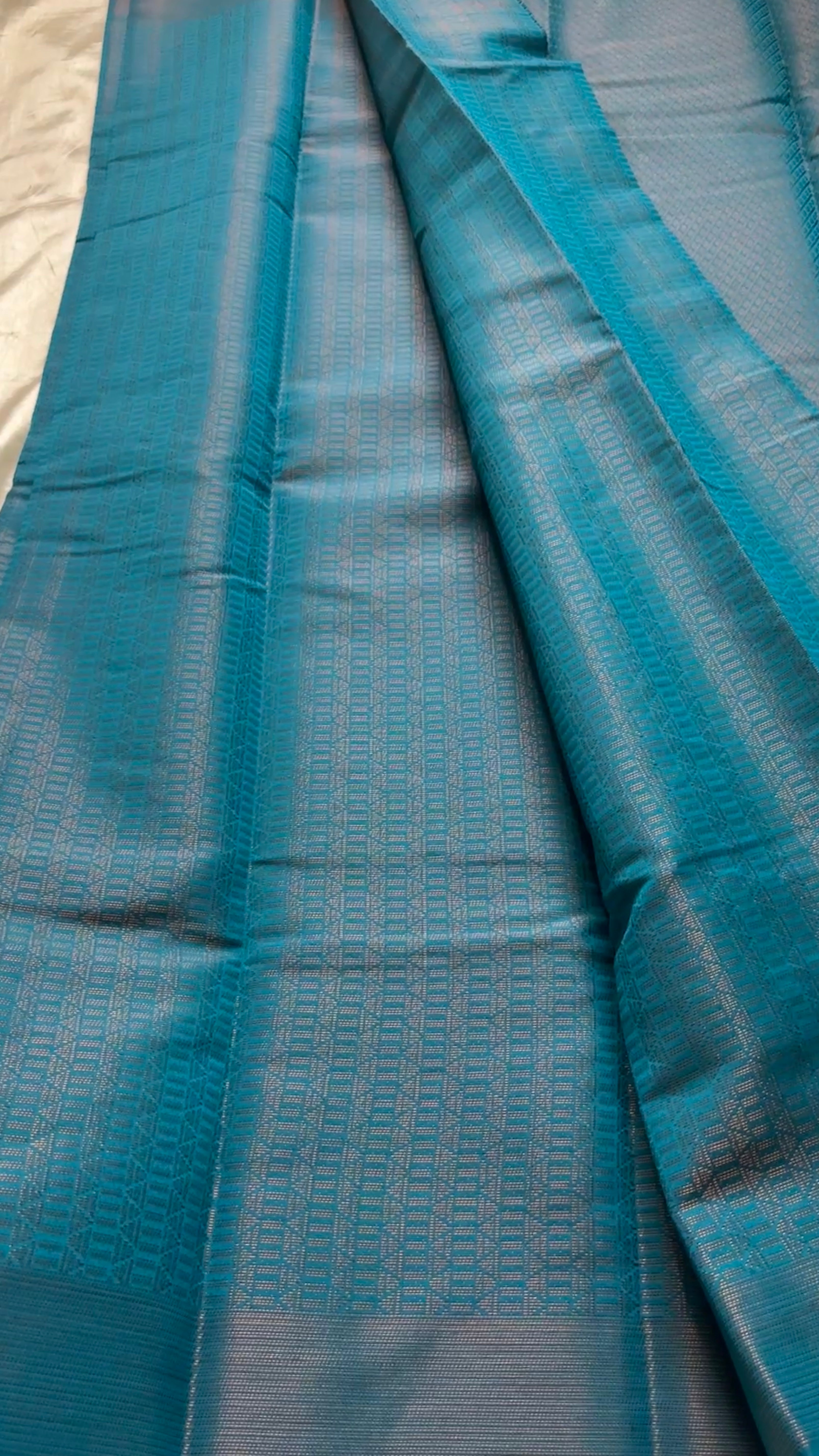 Brocade soft silk Kr 35