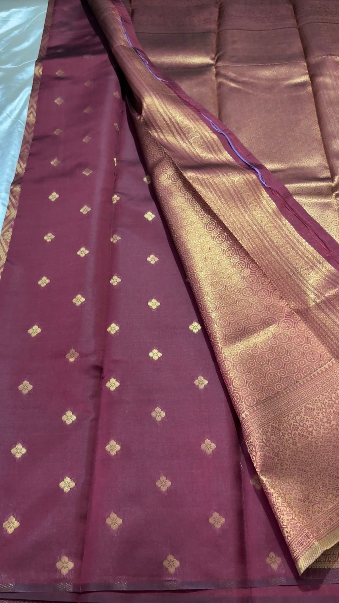 Semi brocade soft Silk kr98