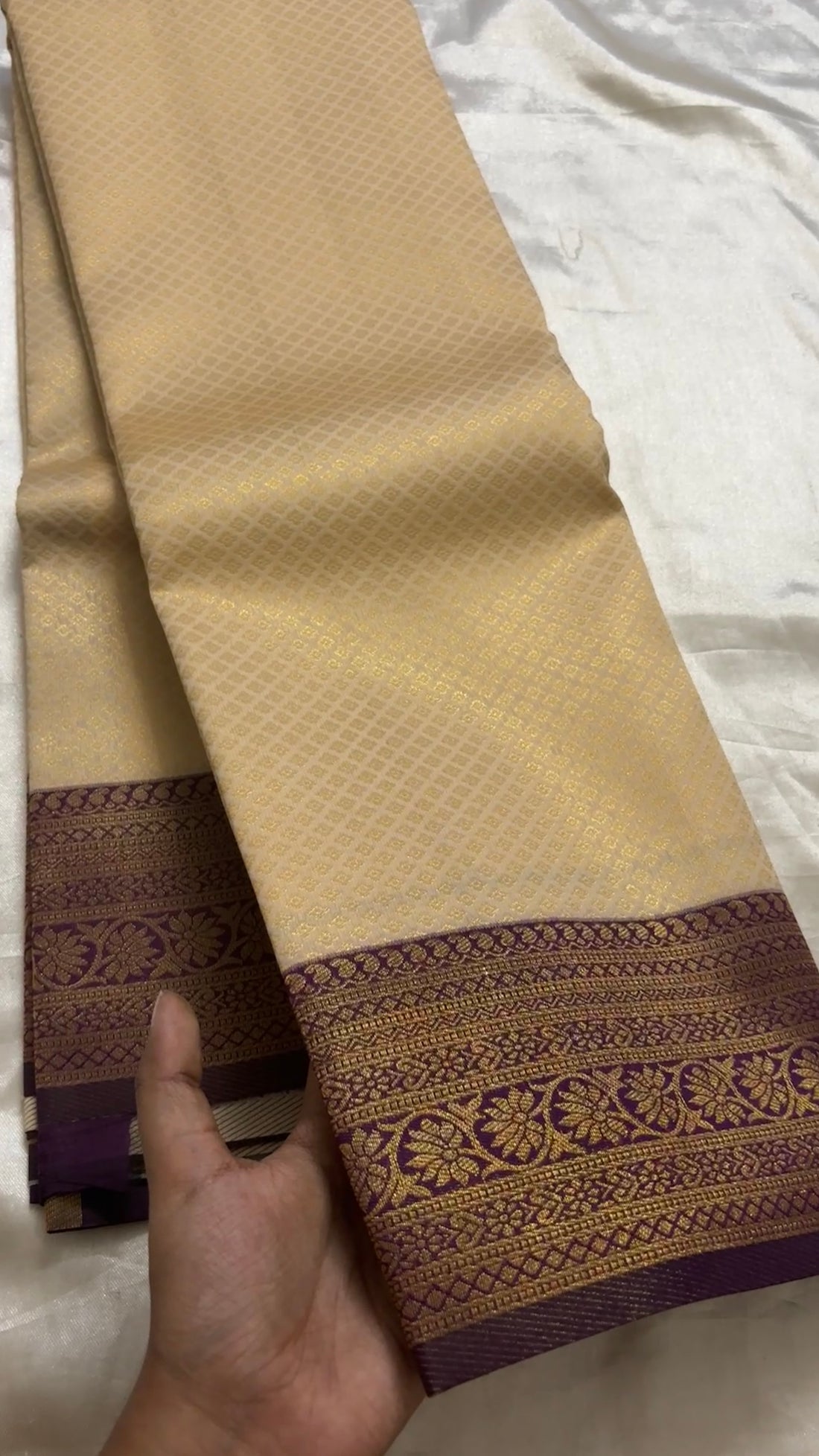 Kanchi semi soft silk kr142