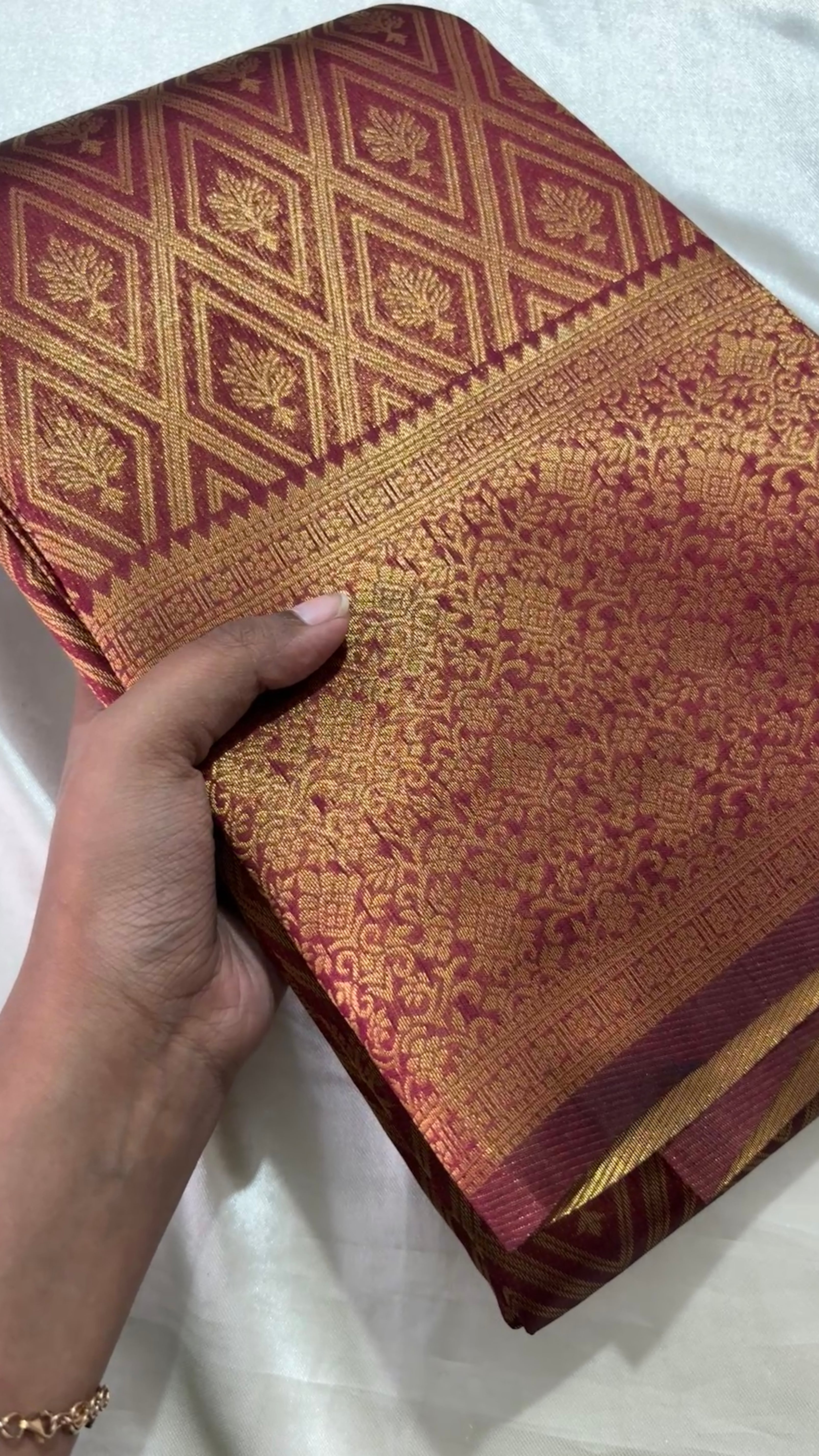 Semi brocade soft Silk kr98