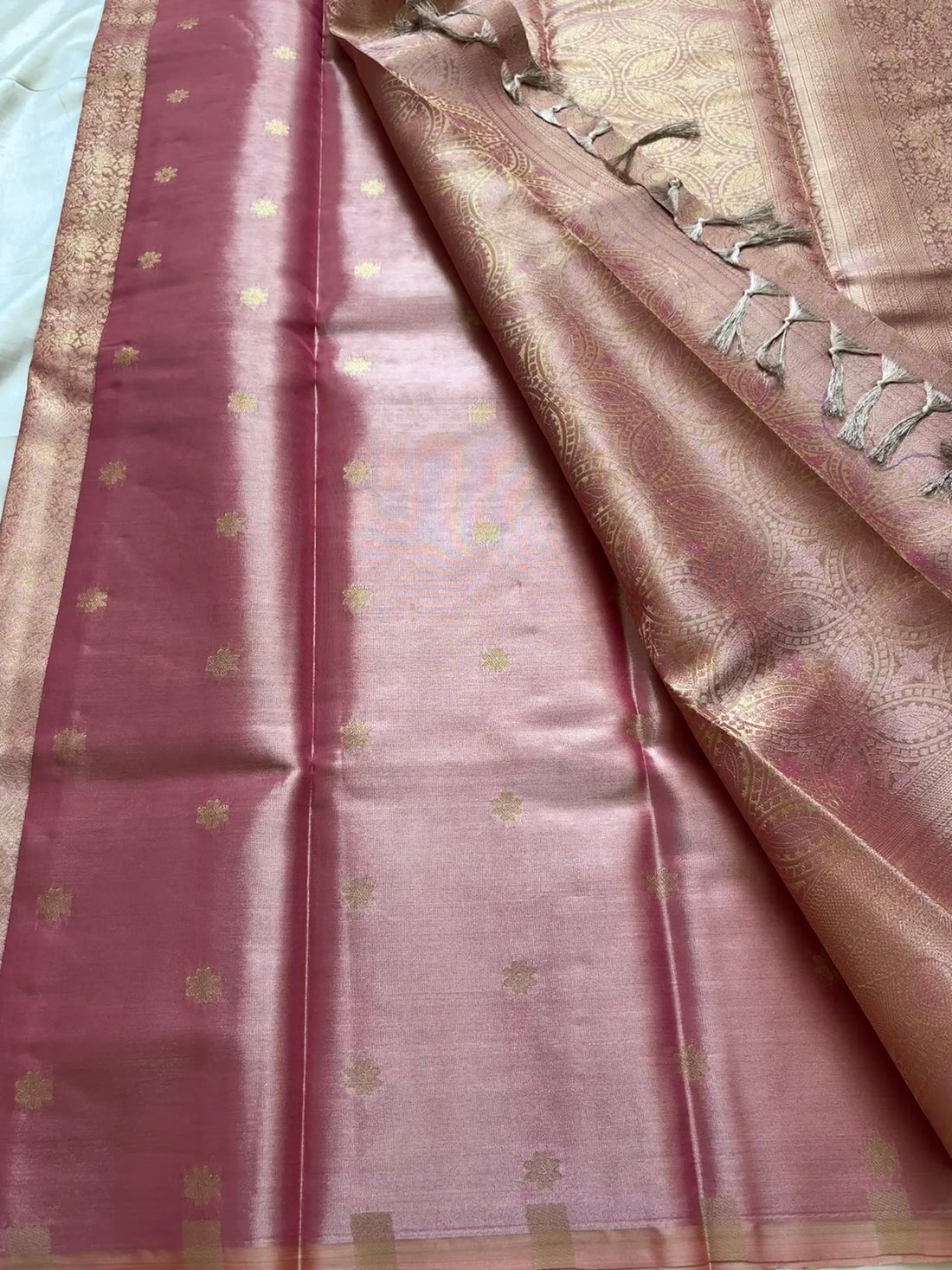 Tissue brocade silk KR81
