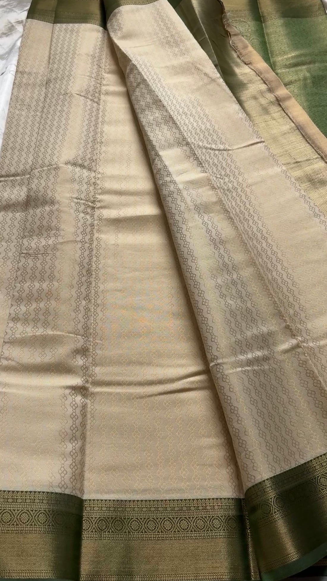 Semi Soft silk kr 112