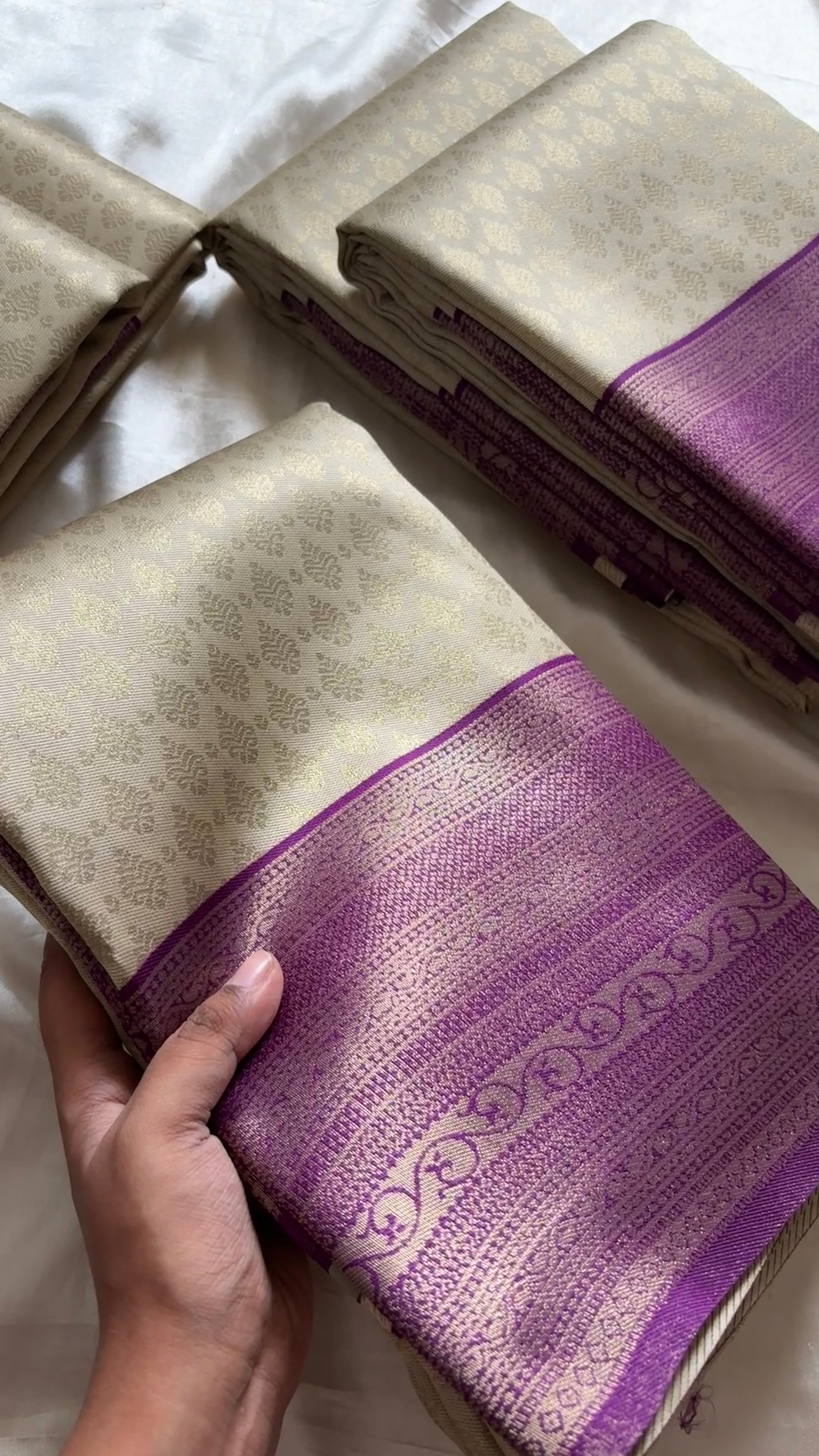 Kanchi semi soft silk kr142