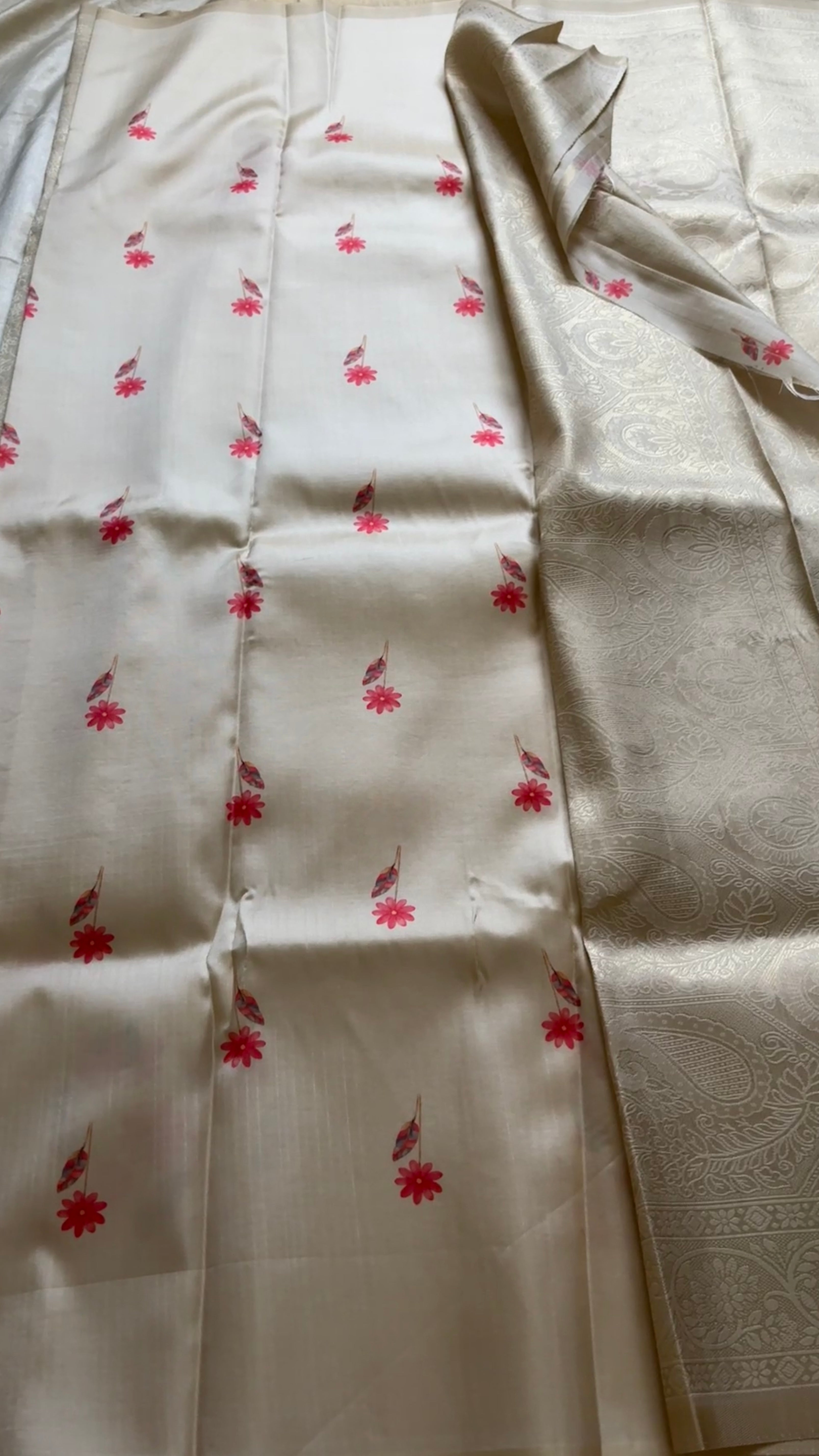 Soft silk with digital print