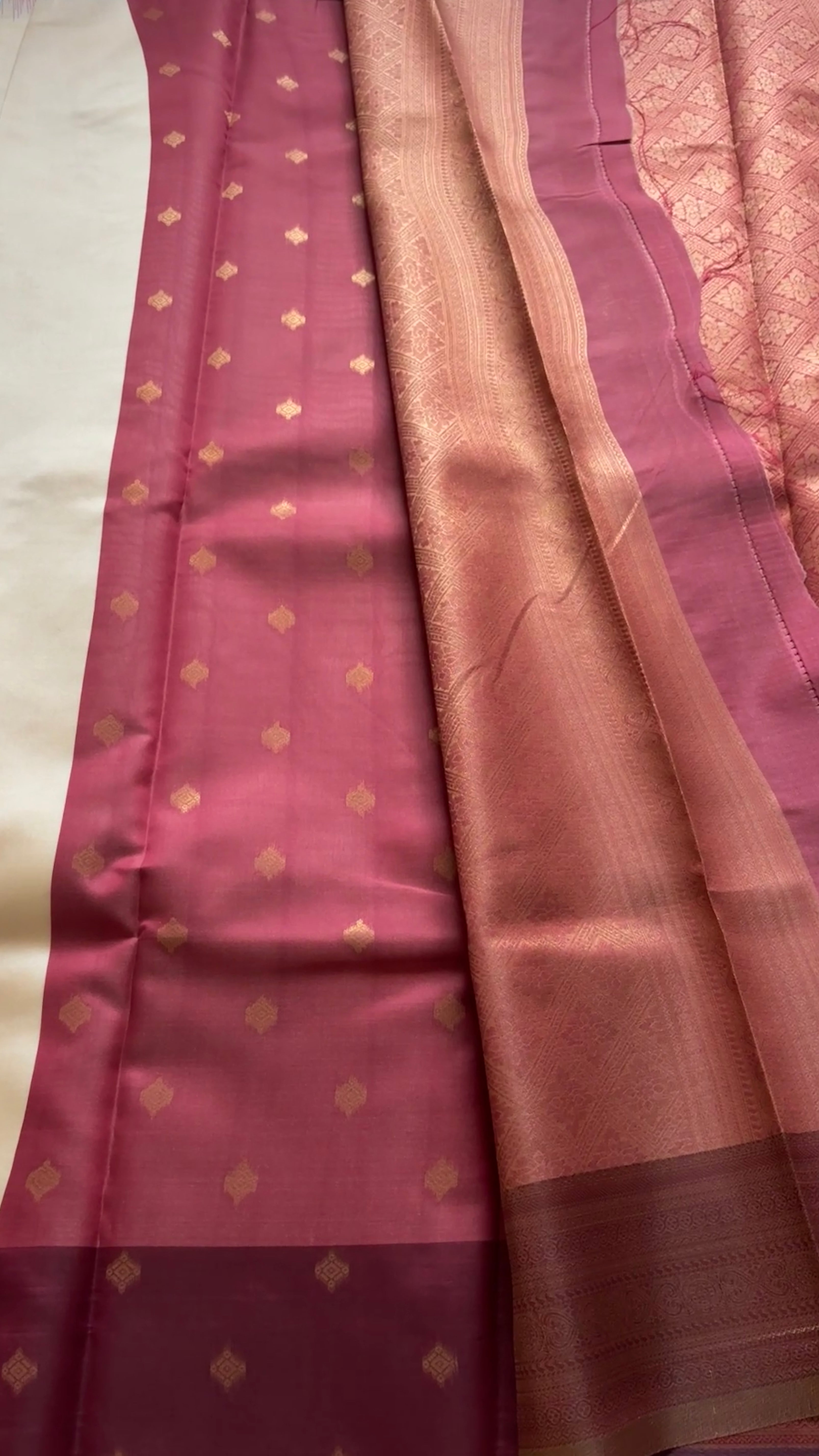 semi soft silk with Kanchi borders