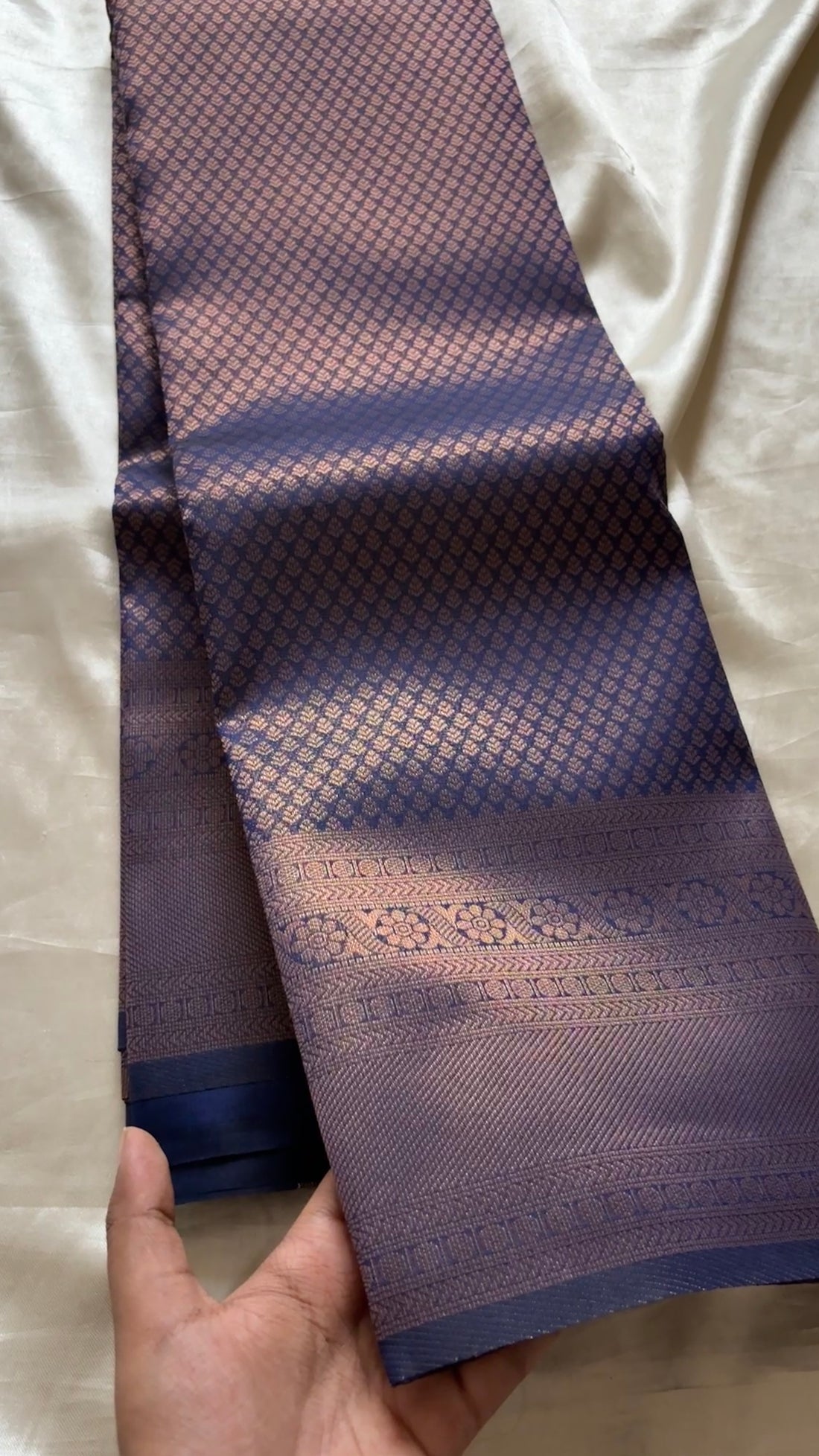 Semi brocade soft Silk kr114