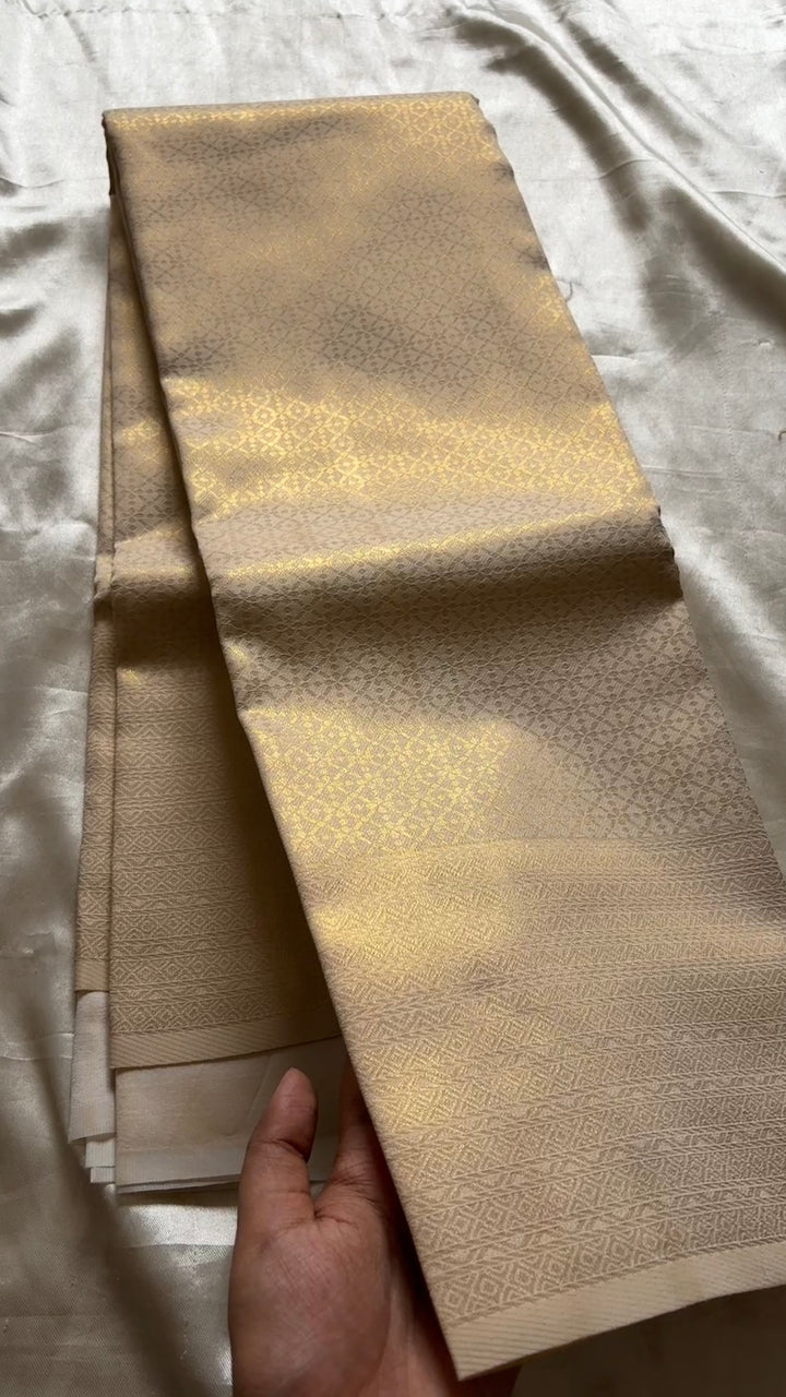 Semi brocade Kr71