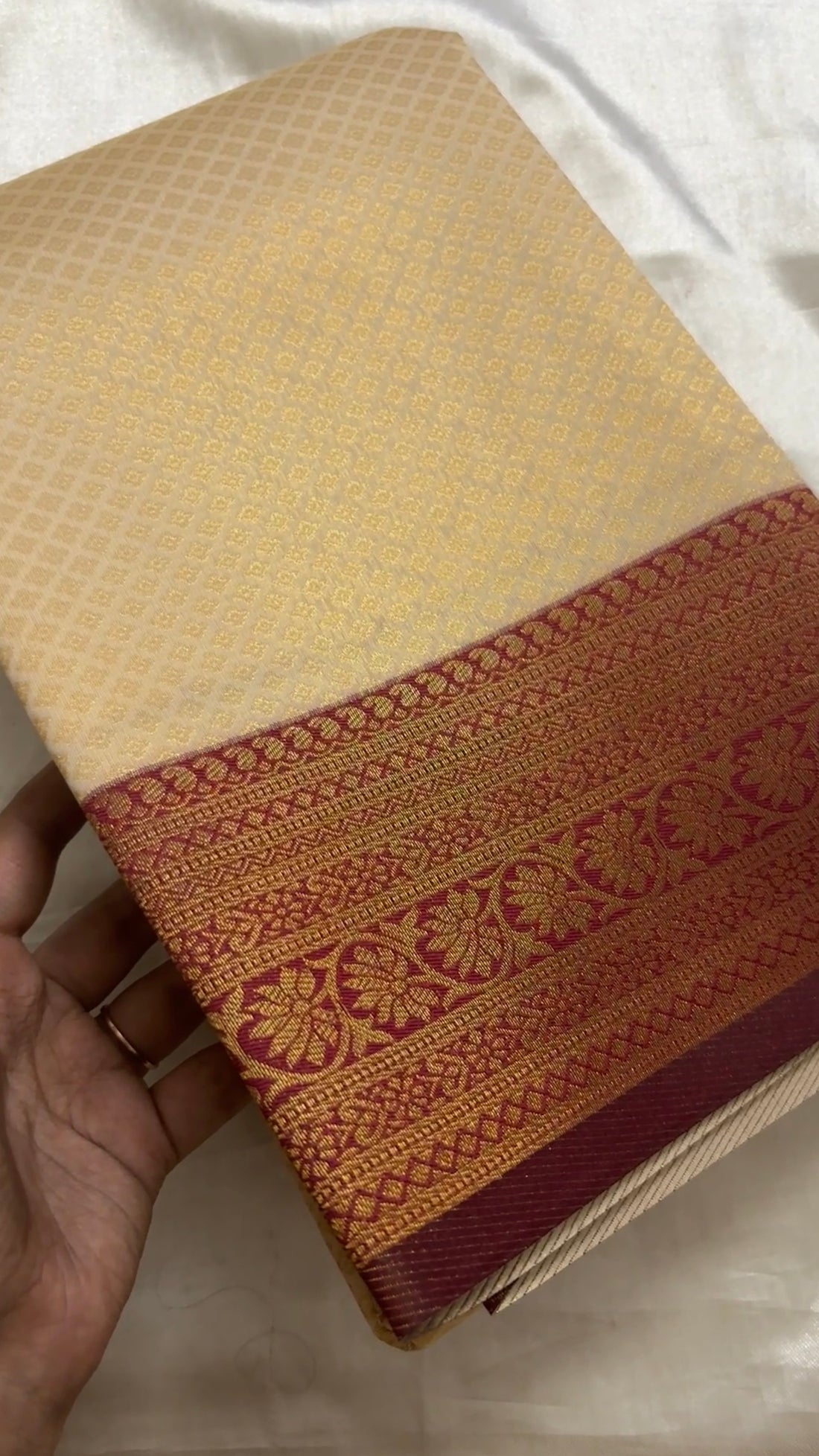 Kanchi semi soft silk kr 133