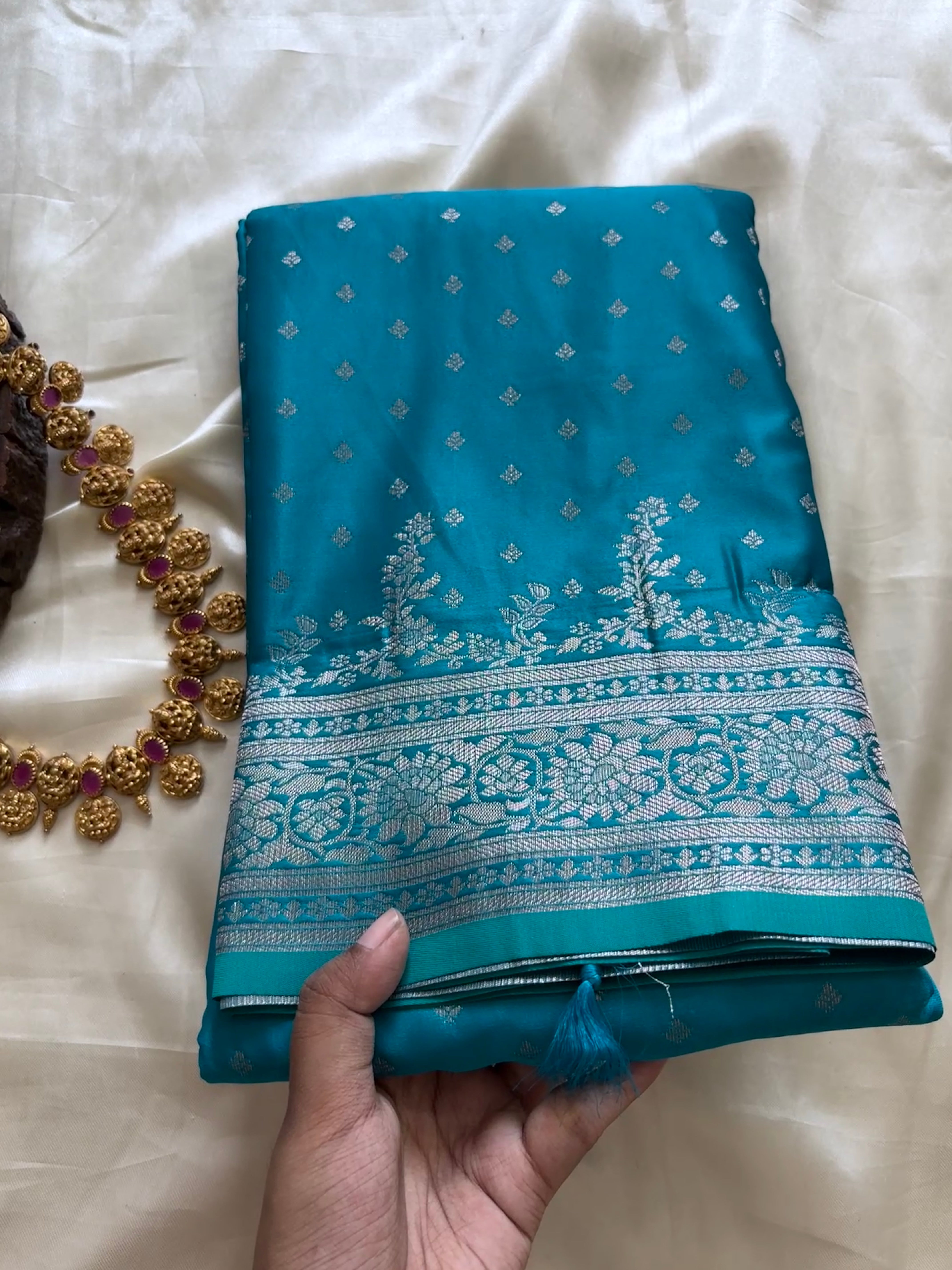 Satin soft silk KR77