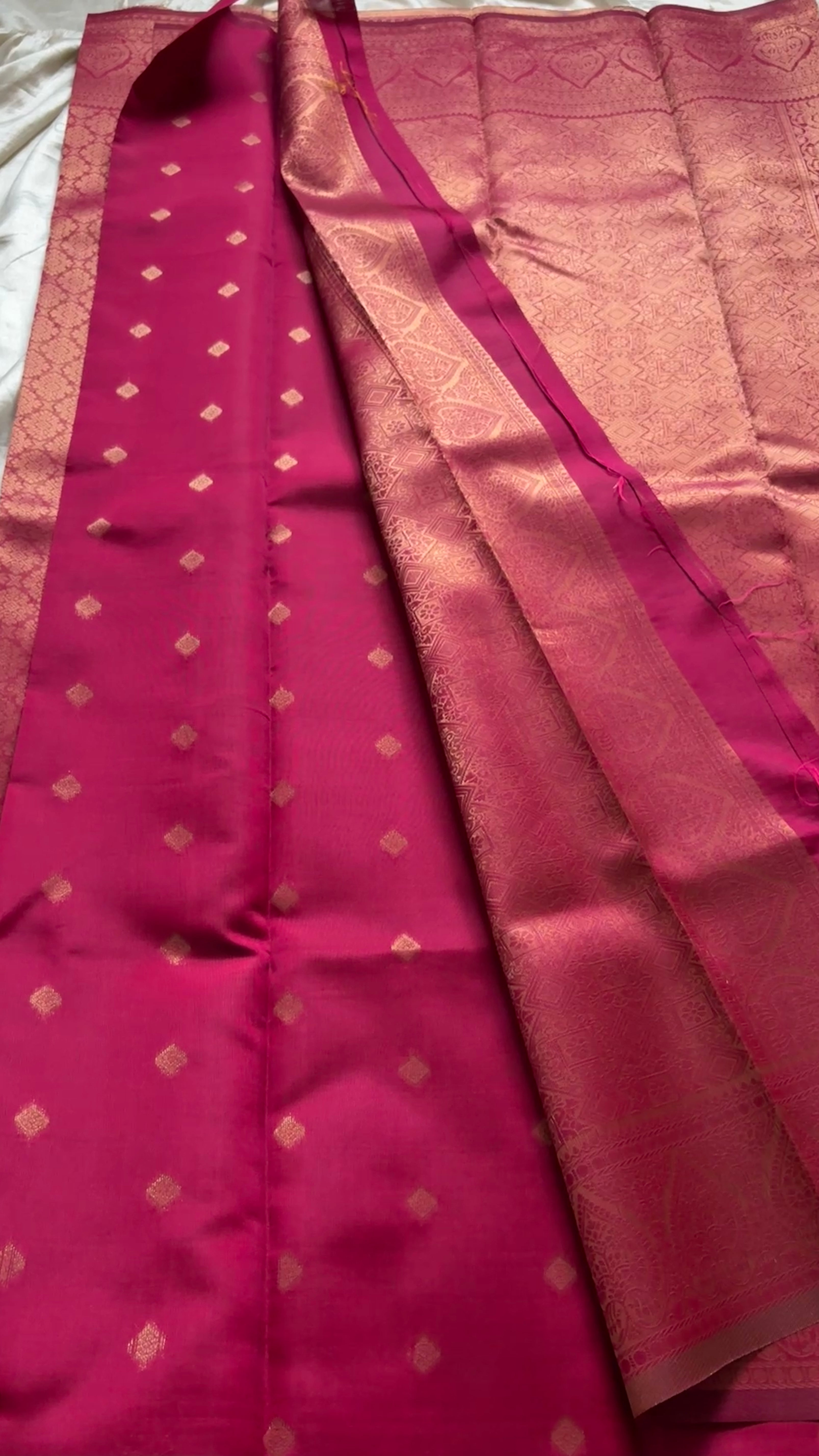 Semi brocade Kr 41