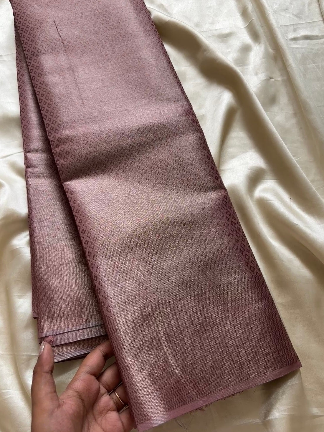 Tissue Brocade soft silk kr29